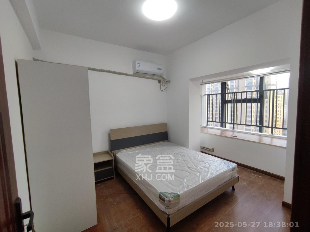 裕天国际商汇中心 1室0厅0卫 2200.0元/月 裕天国际商汇中心 1室0厅0卫 2200.0元/月室内图