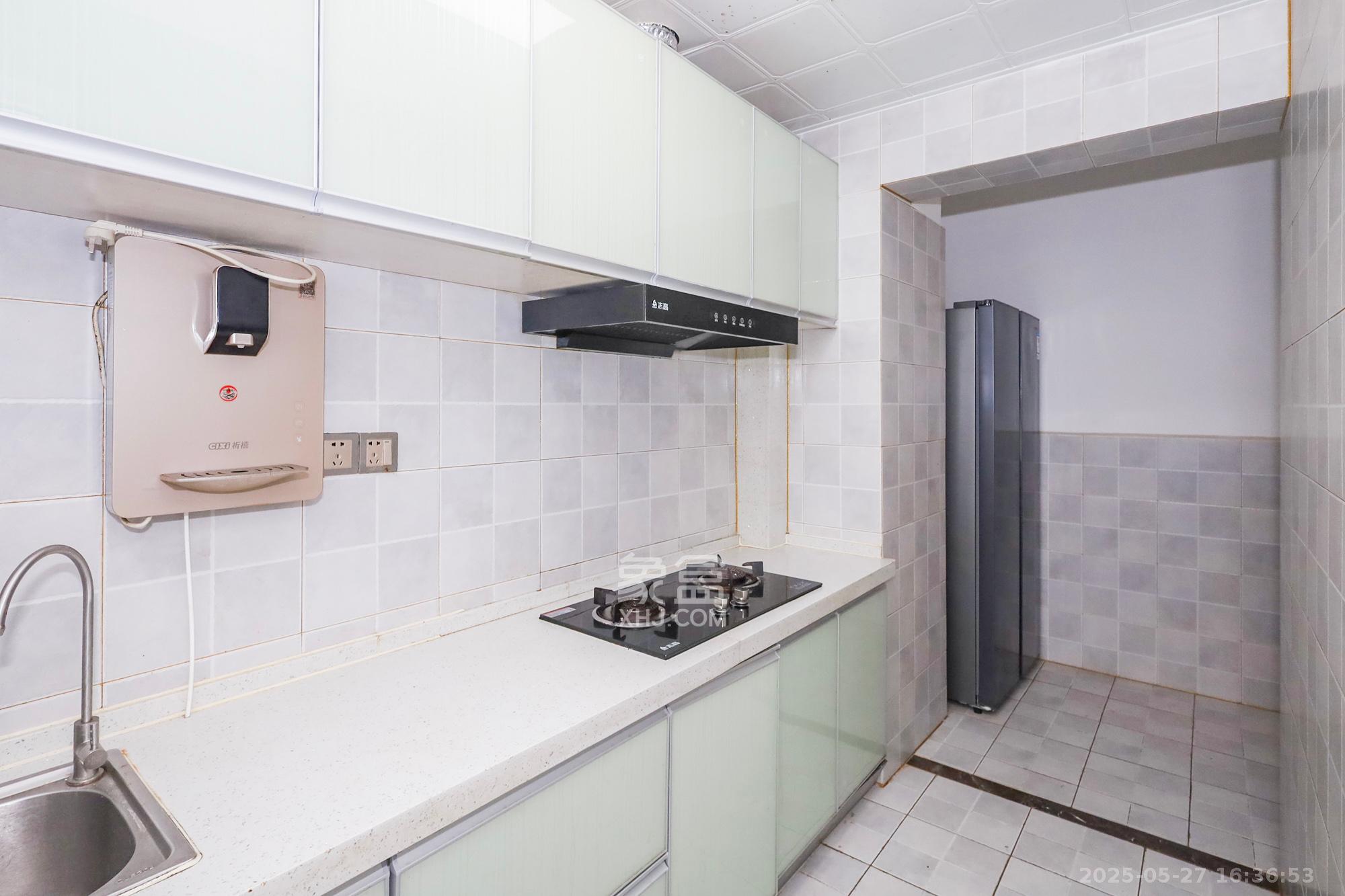 当代滨江MOMA  1室0厅0卫    118.0万厨房