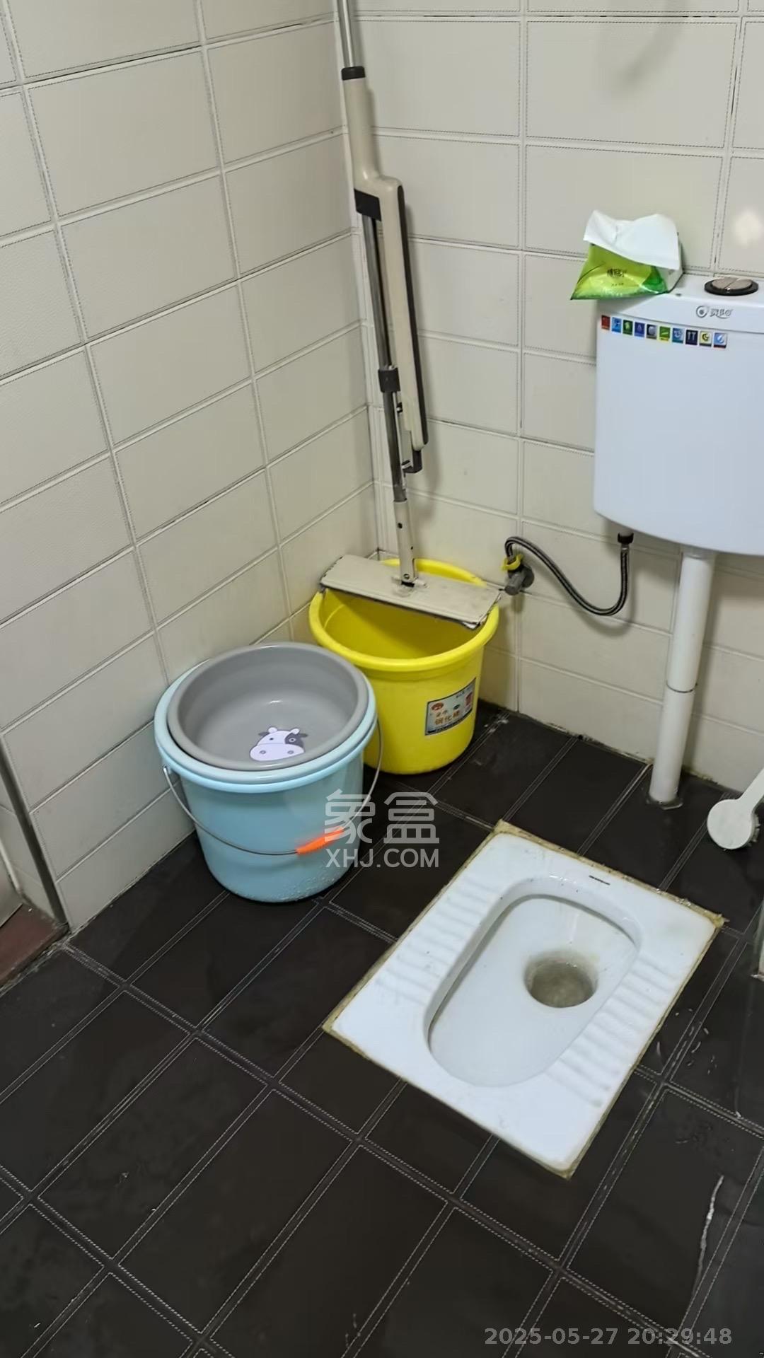 时代公馆 1室1厅1卫 1500.0元/月 时代公馆 1室1厅1卫 1500.0元/月室内图