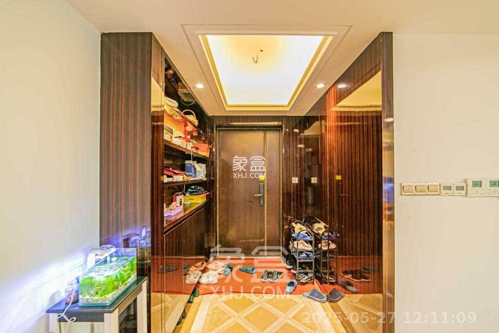 北辰定江洋  3室3厅2卫   6500.00元/月室内图