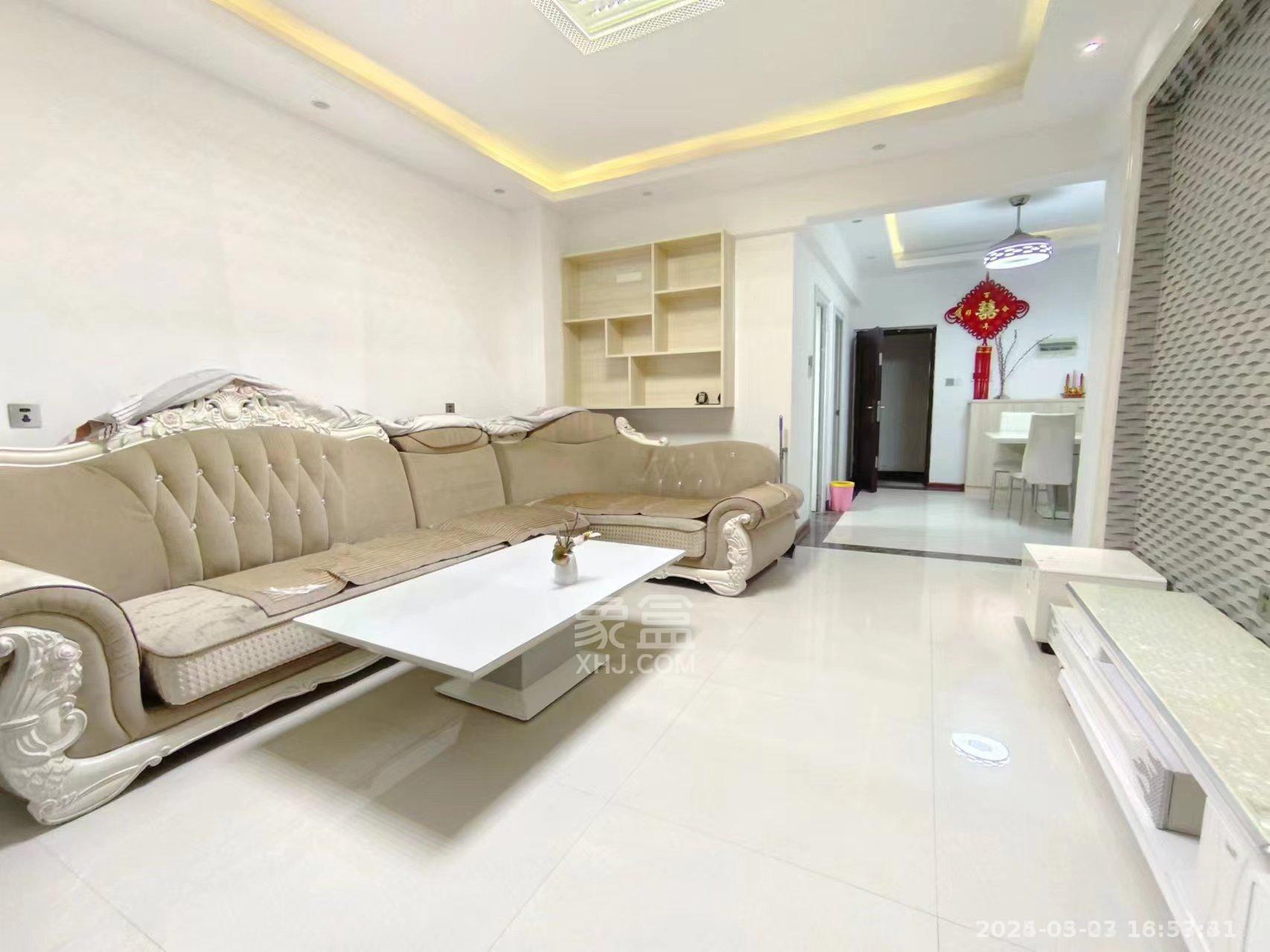 旺城天悦领秀香江 3室2厅1卫 1700.0元/月 旺城天悦领秀香江 3室2厅1卫 1700.0元/月室内图