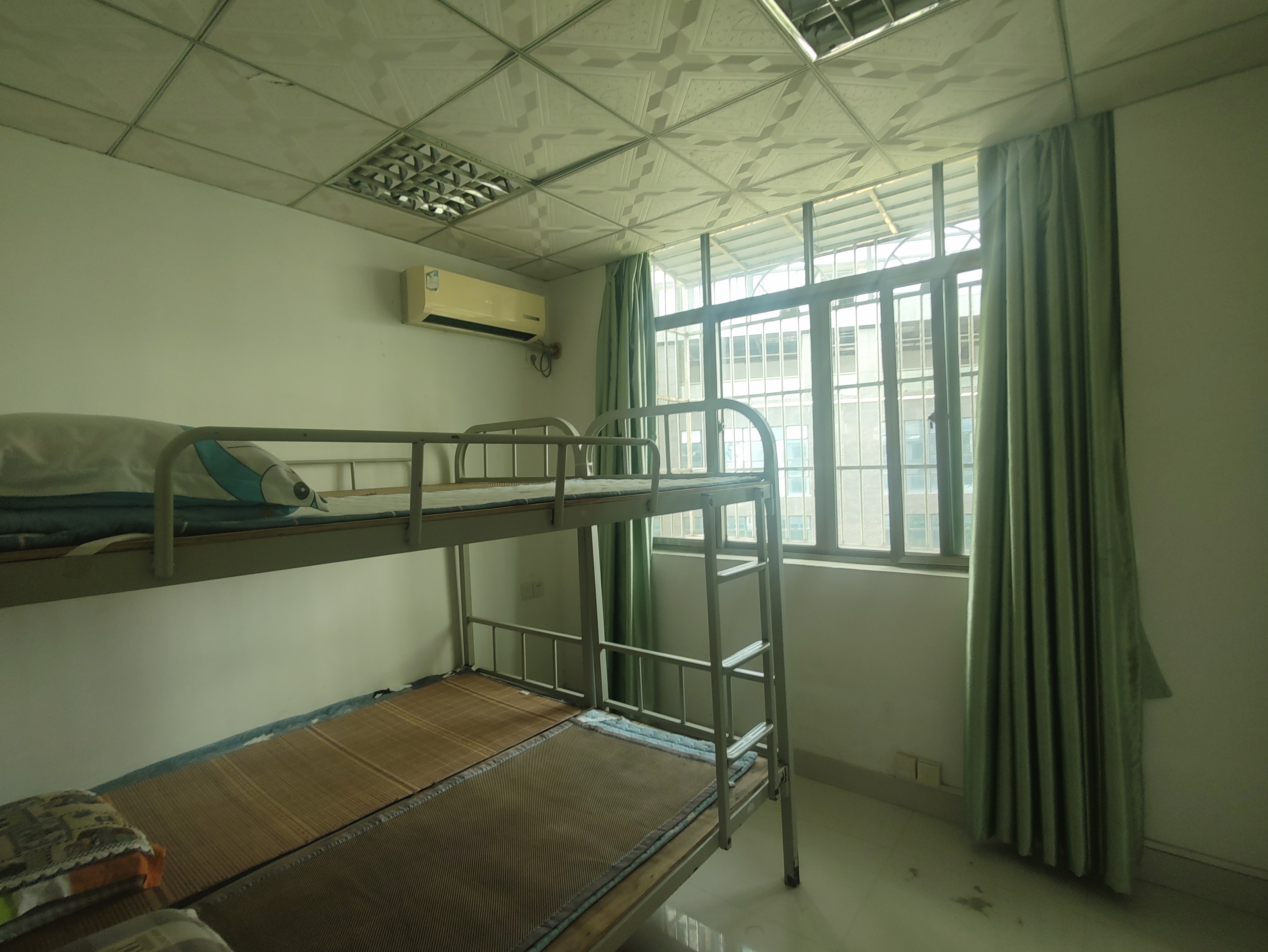 怡和花园别墅 8室2厅3卫 15000.0元/月 怡和花园别墅 8室2厅3卫 15000.0元/月室内图