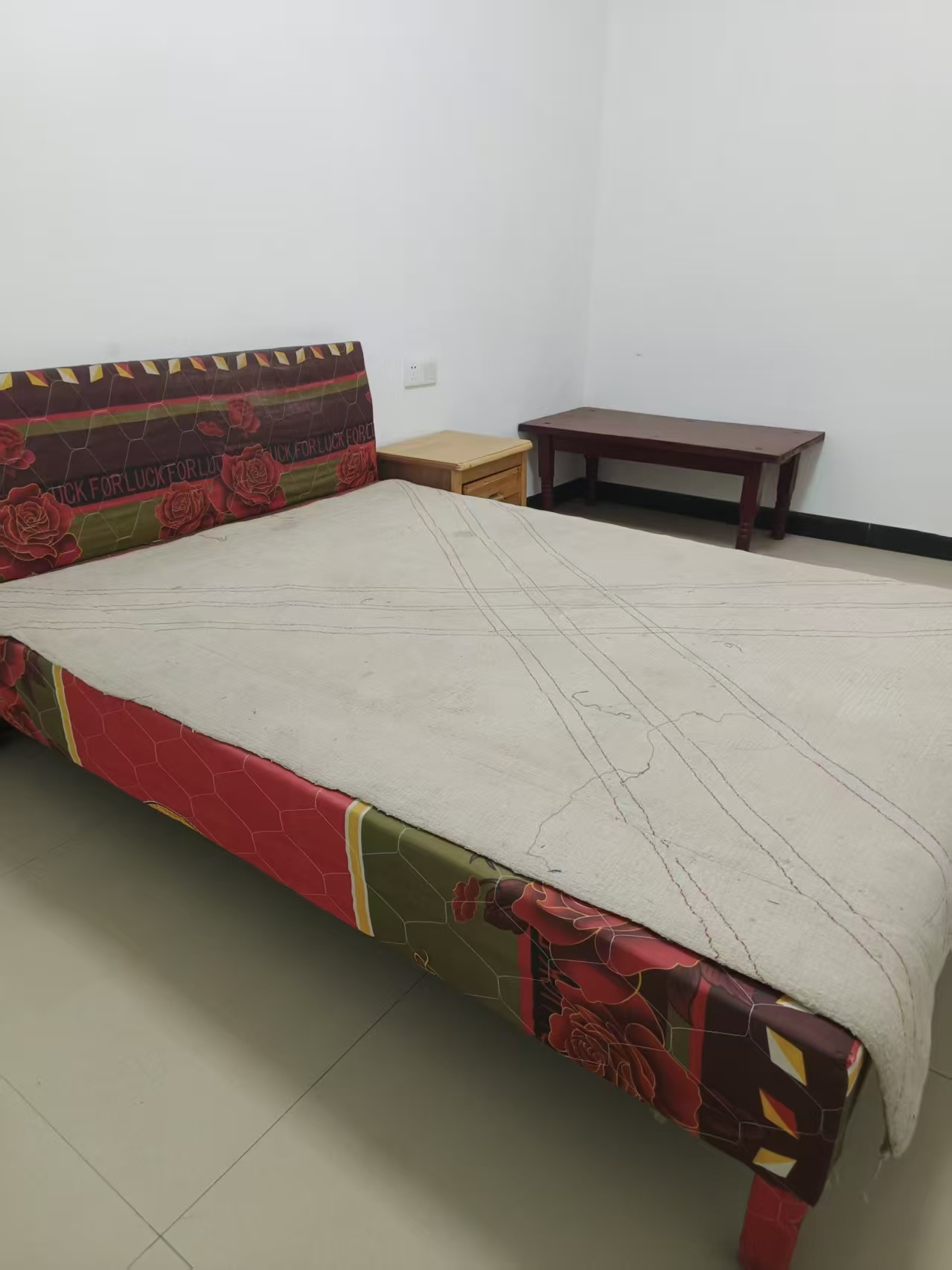 马良村散盘 2室2厅1卫 750.0元/月 马良村散盘 2室2厅1卫 750.0元/月室内图