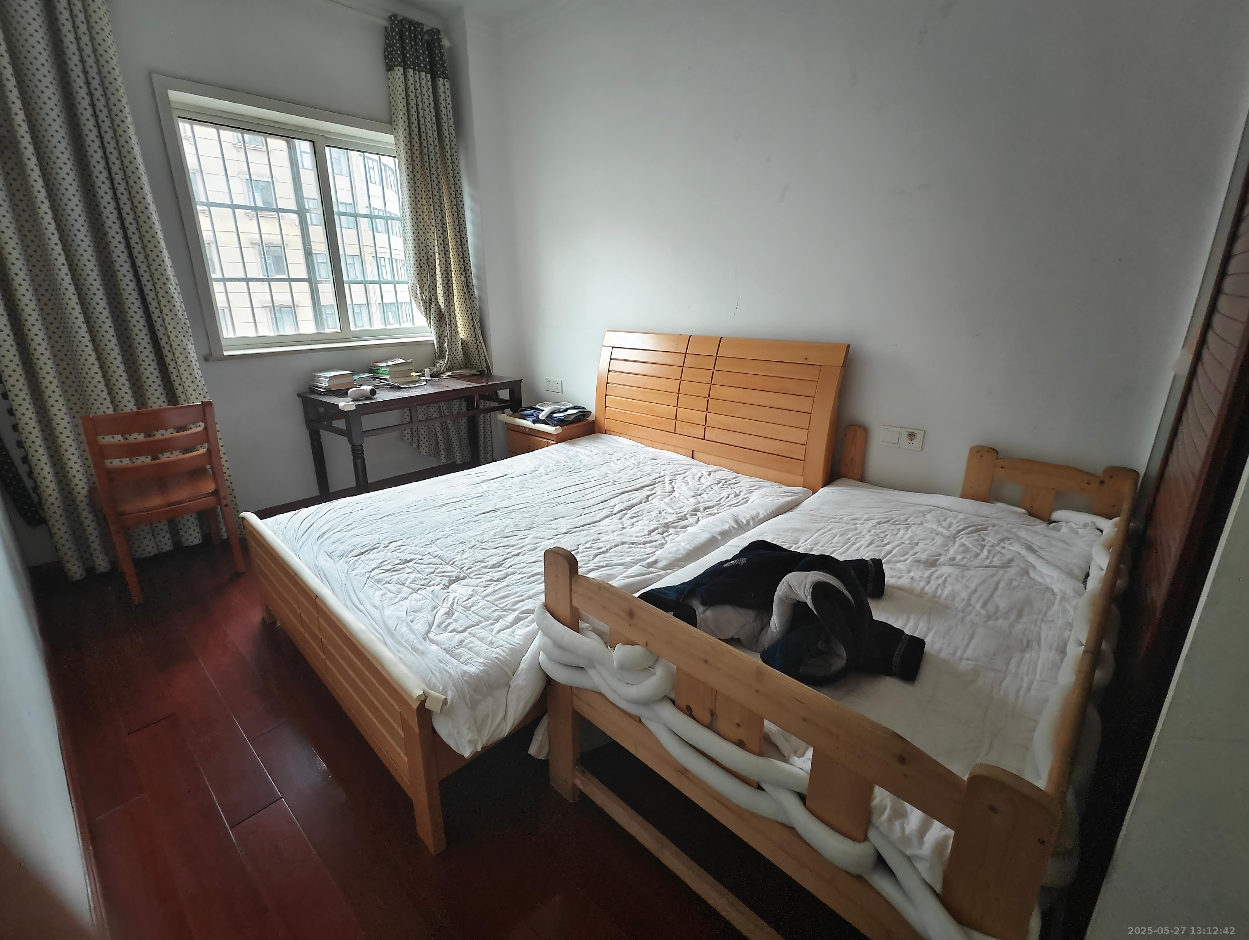 思进大厦  4室2厅2卫    2700.0元/月 思进大厦  4室2厅2卫    2700.0元/月室内图