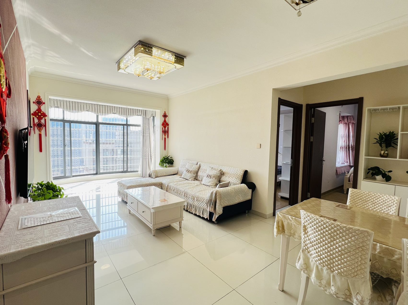 碧桂园 3室2厅1卫 1800.0元/月 碧桂园 3室2厅1卫 1800.0元/月室内图