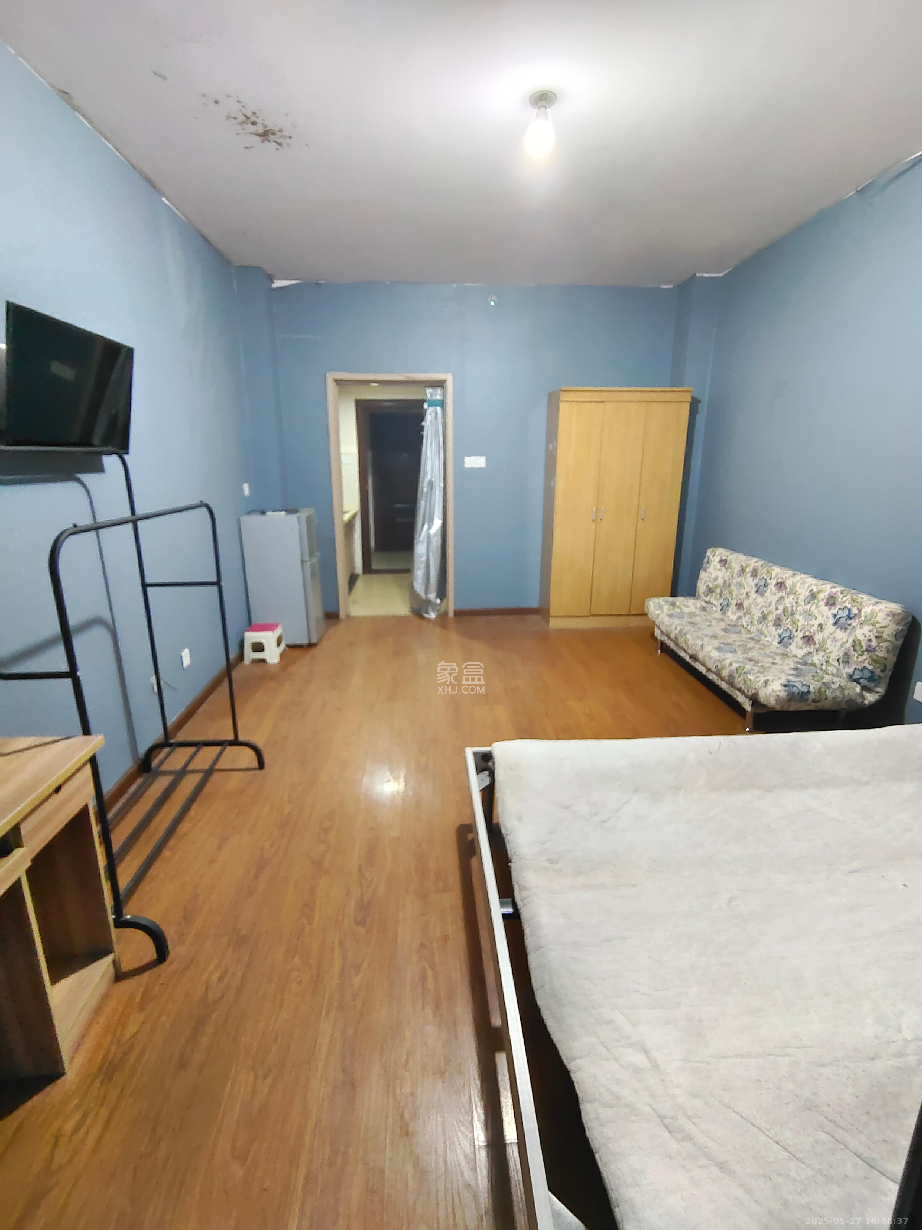 花漾年华(桂花园) 1室1厅1卫 1100.0元/月 花漾年华(桂花园) 1室1厅1卫 1100.0元/月室内图