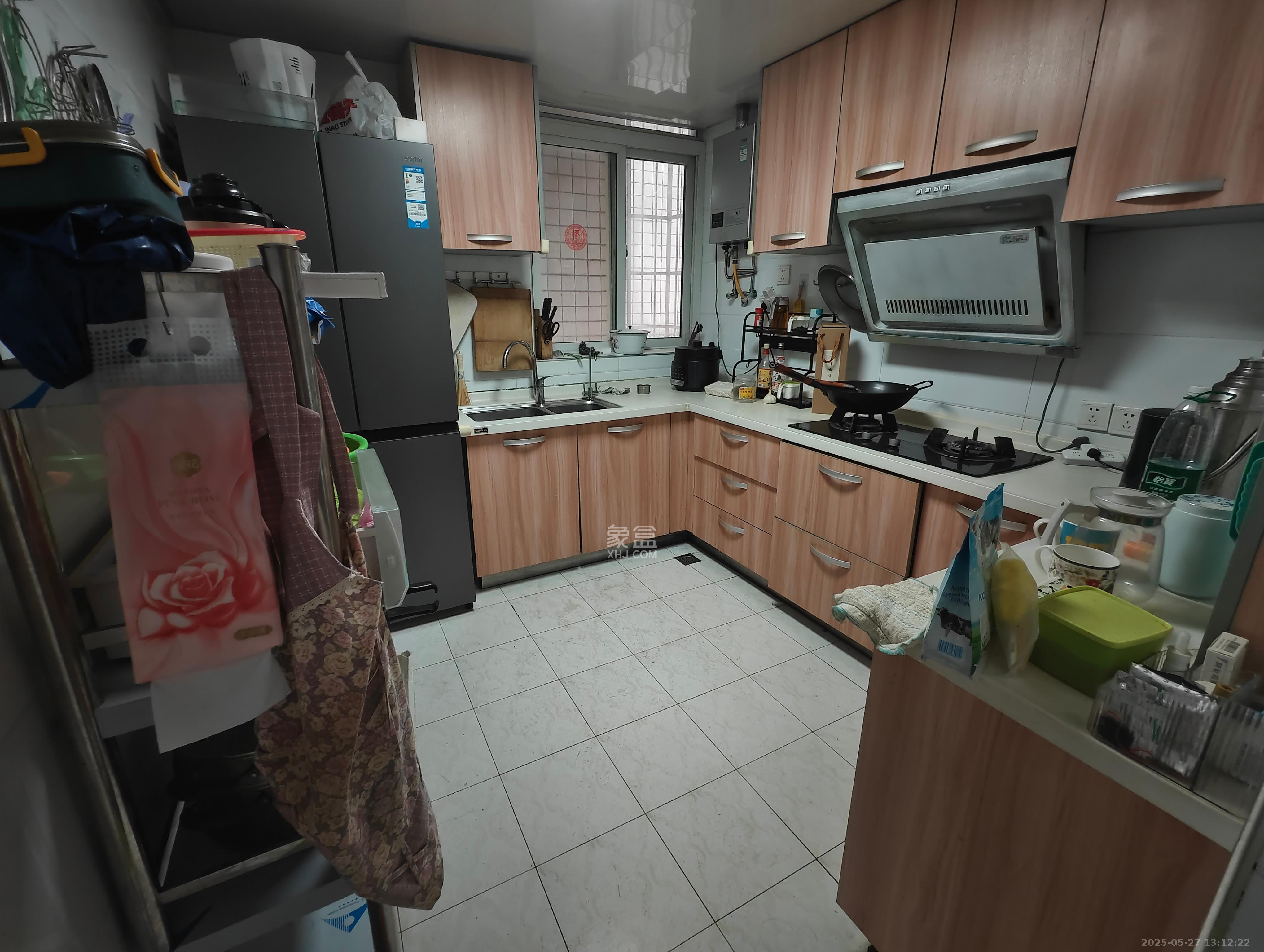 思进大厦  4室2厅2卫    2700.0元/月 思进大厦  4室2厅2卫    2700.0元/月室内图