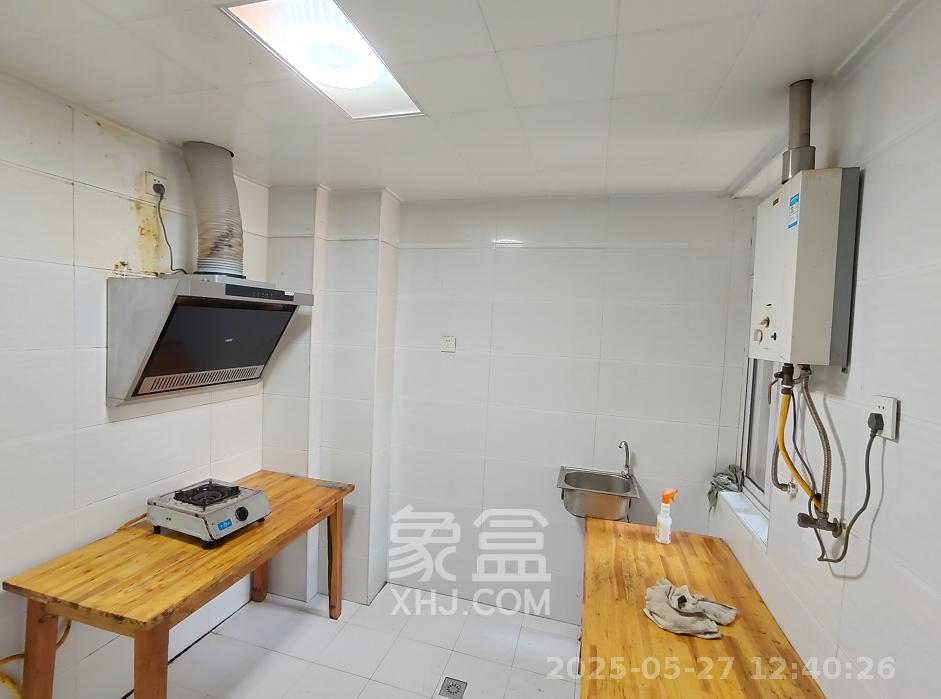 中房F联邦  4室2厅1卫   1800.00元/月室内图