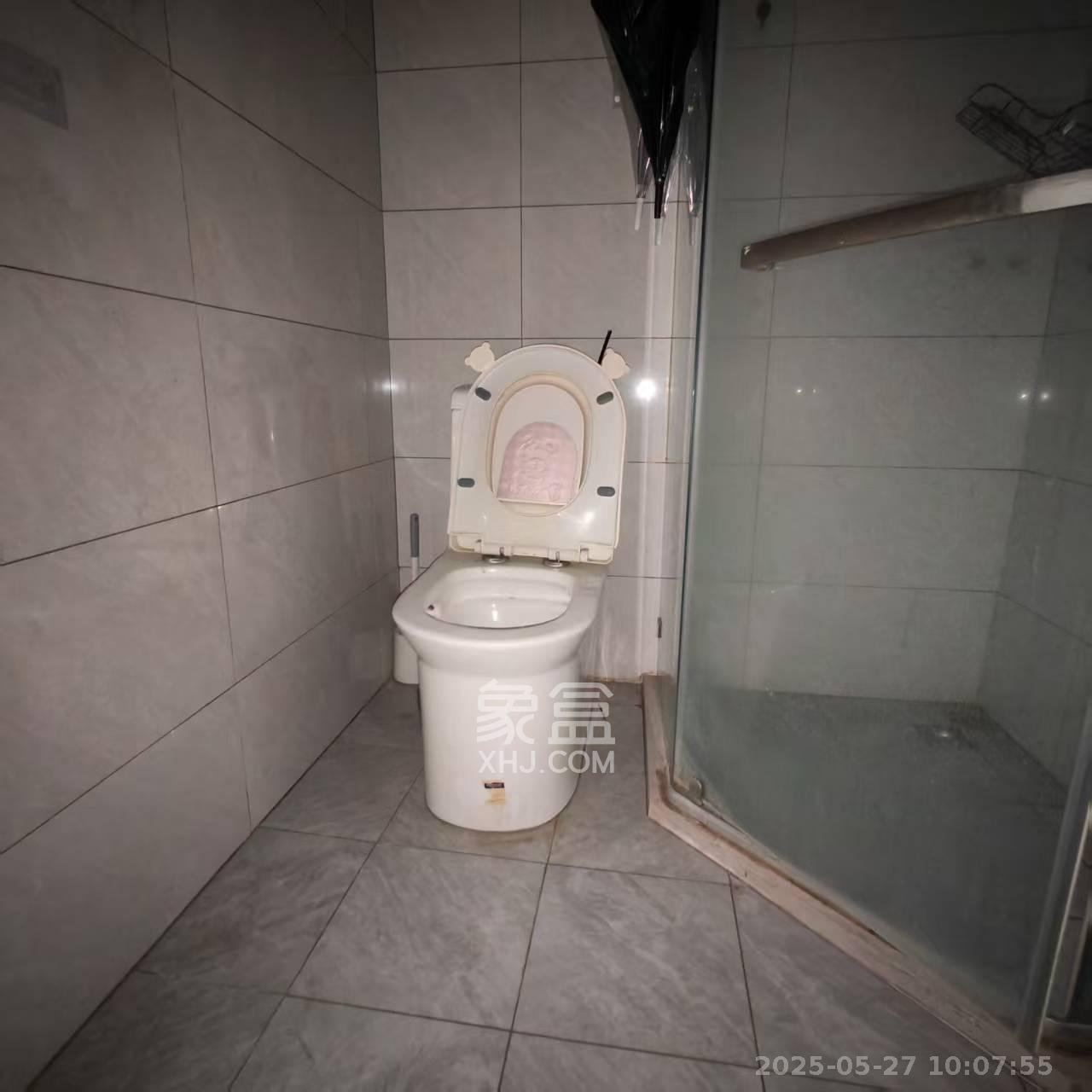 汇东国际  1室1厅1卫   1600.00元/月室内图