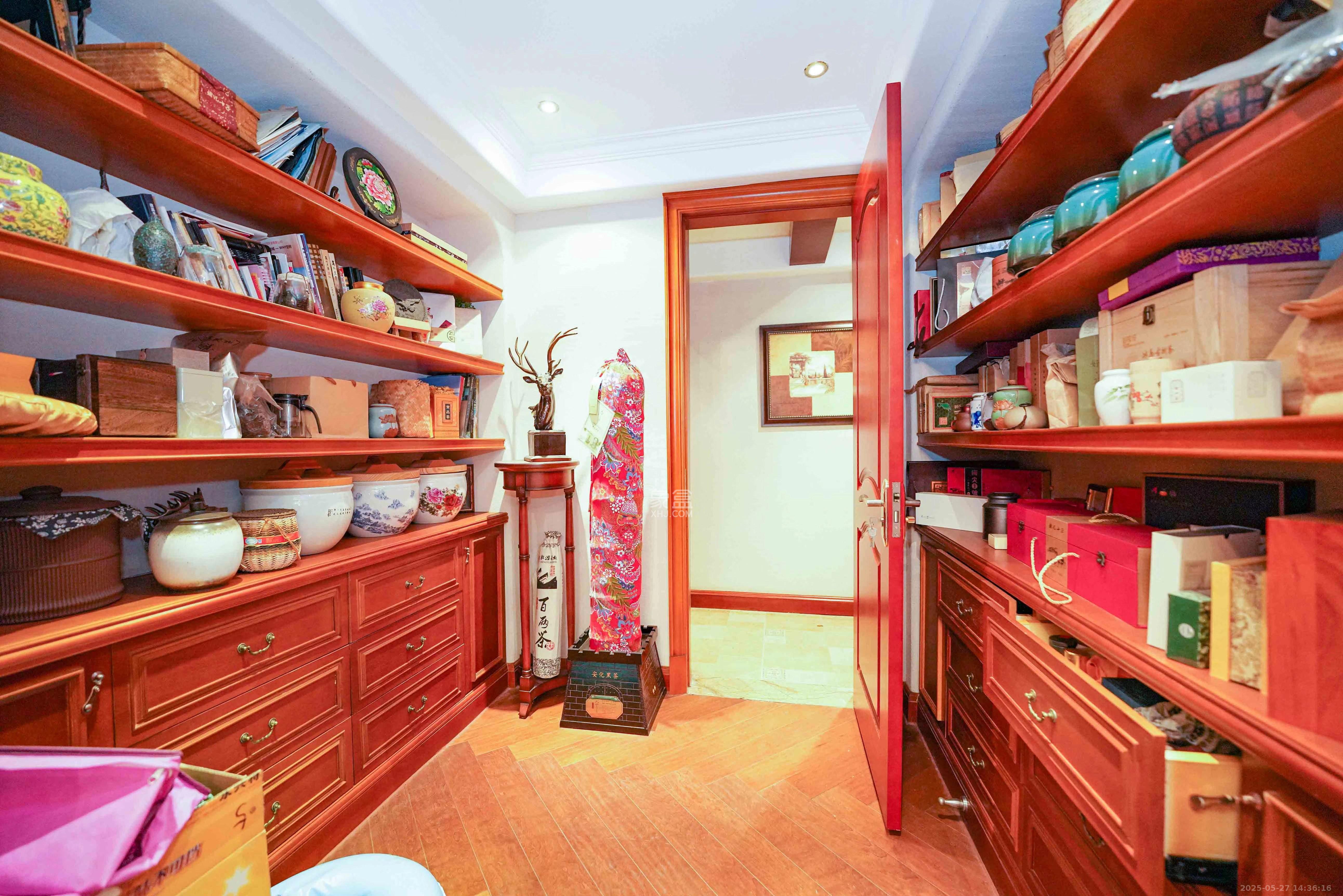 海伦堡爱ME城市 4室3厅2卫 8000.0元/月 海伦堡爱ME城市 4室3厅2卫 8000.0元/月室内图