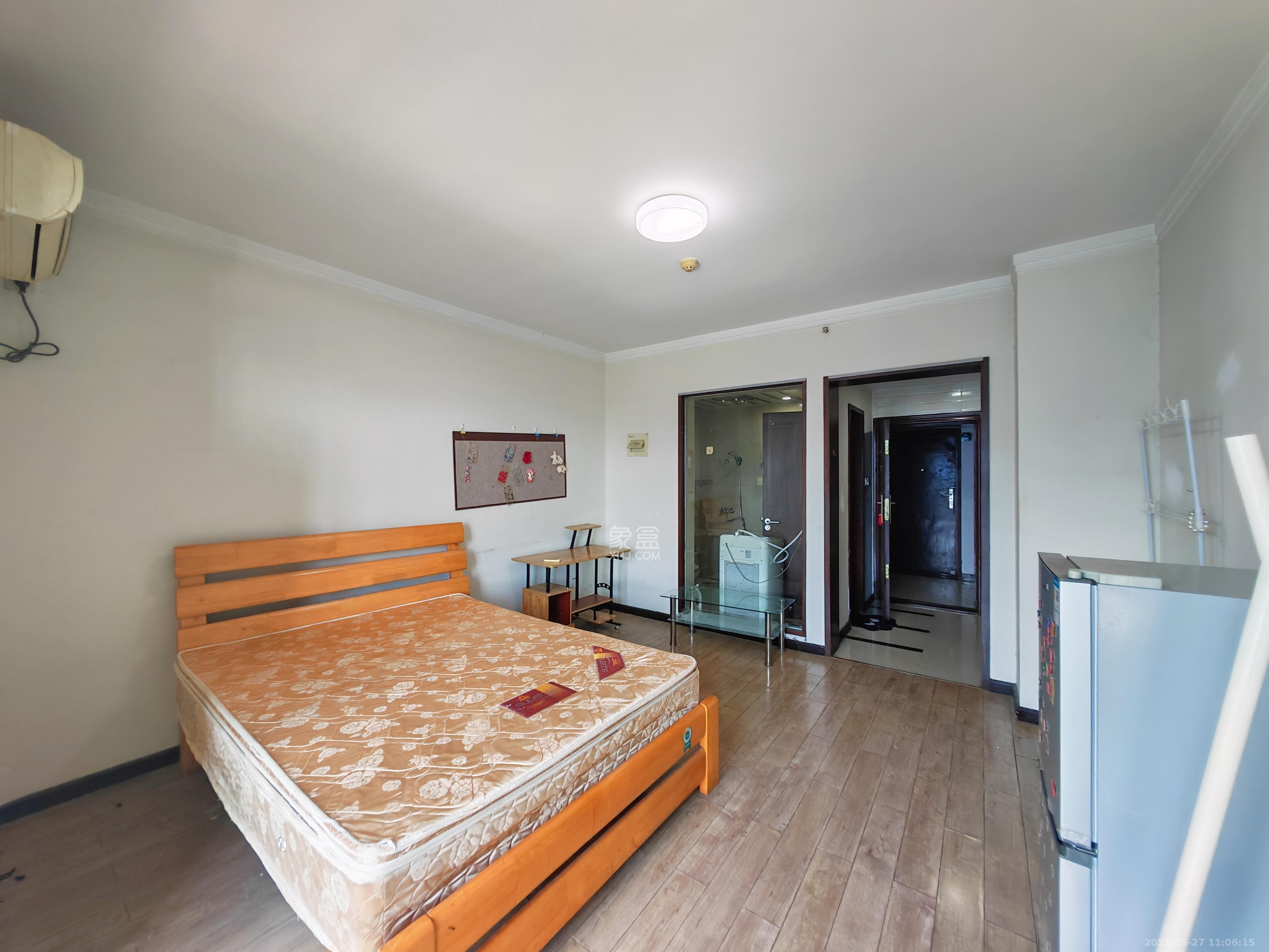 标志商务中心 1室0厅1卫 1100.0元/月 标志商务中心 1室0厅1卫 1100.0元/月室内图