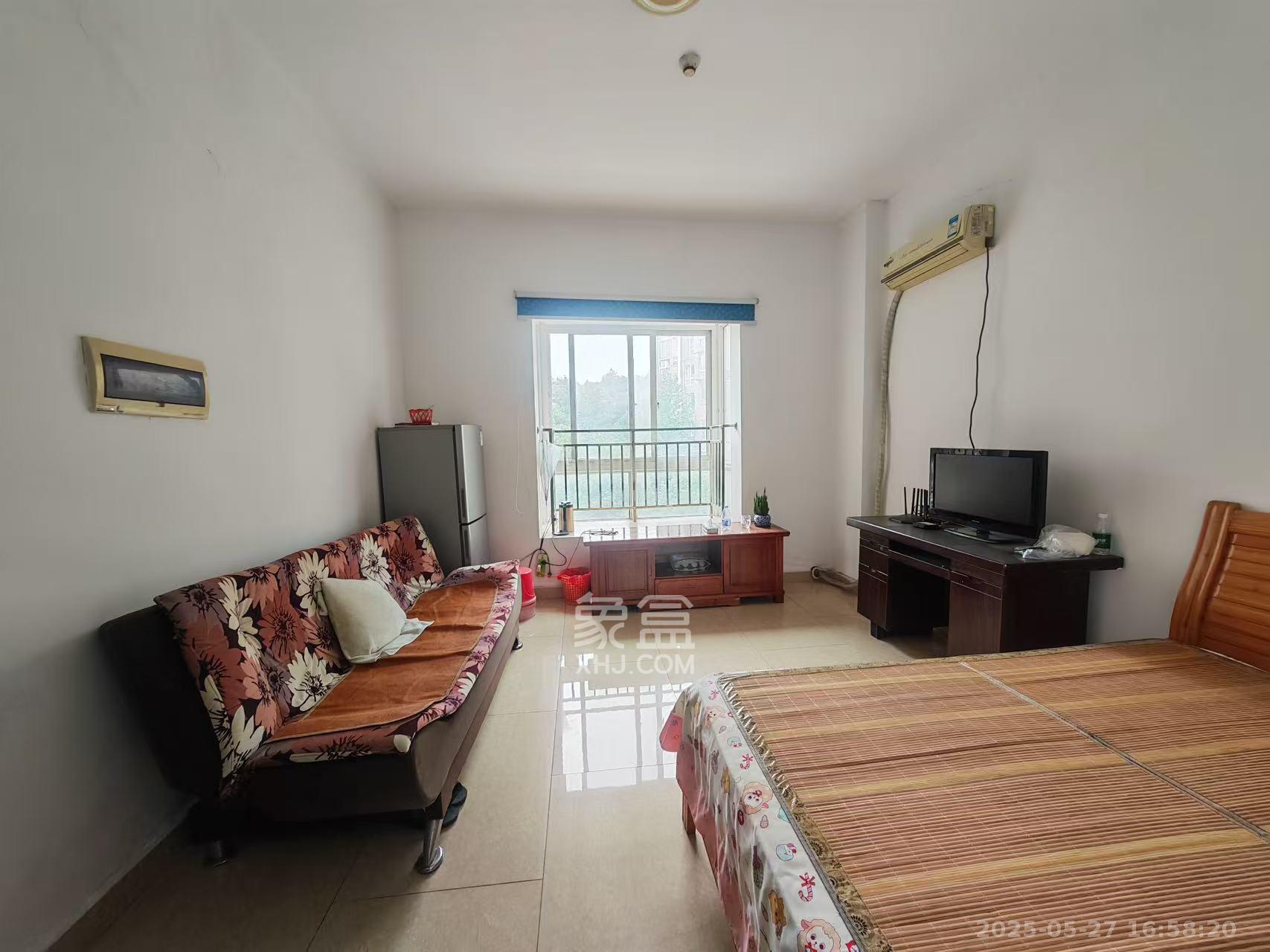 腾泰佳园 1室1厅1卫 800.0元/月 腾泰佳园 1室1厅1卫 800.0元/月室内图