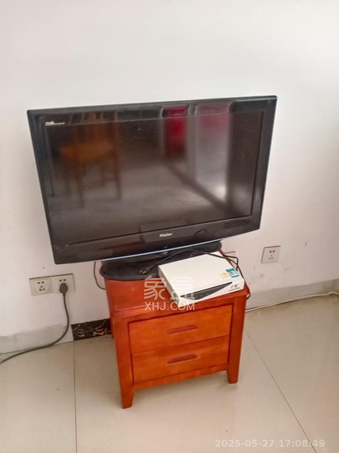 骑龙安置小区 1室1厅1卫 1300.0元/月 骑龙安置小区 1室1厅1卫 1300.0元/月室内图