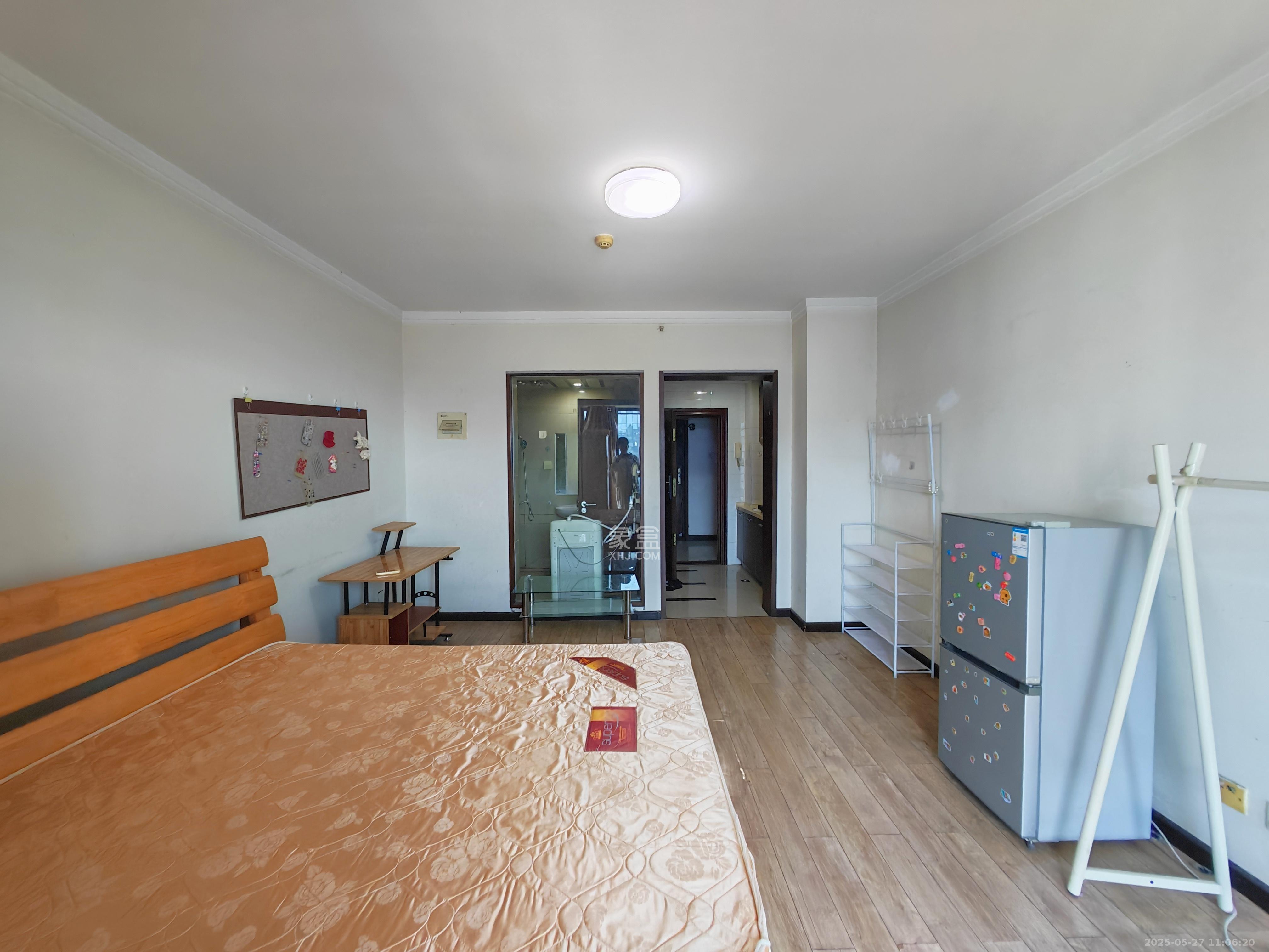 标志商务中心 1室0厅1卫 1100.0元/月 标志商务中心 1室0厅1卫 1100.0元/月室内图