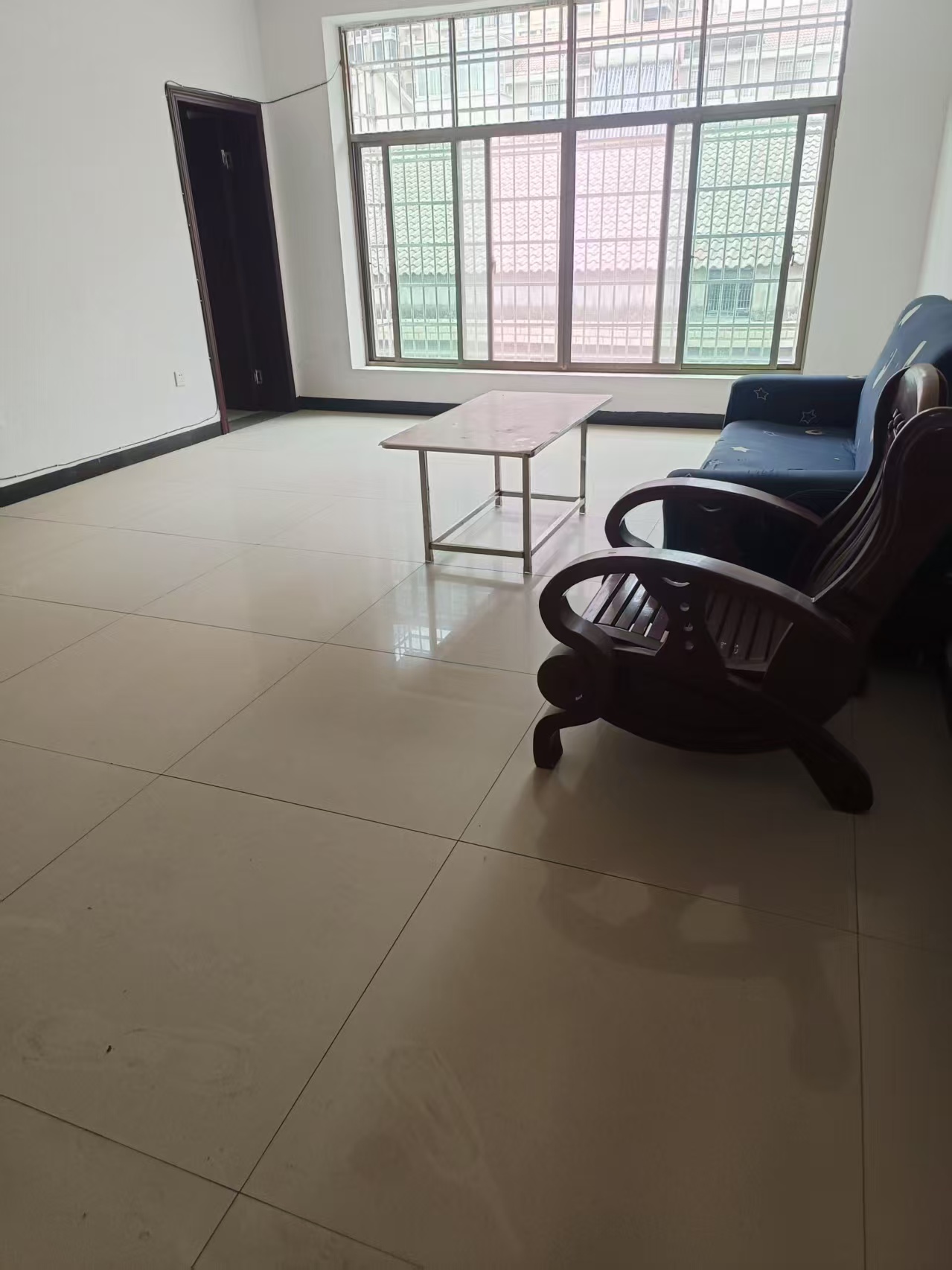 马良村散盘 2室2厅1卫 750.0元/月 马良村散盘 2室2厅1卫 750.0元/月室内图