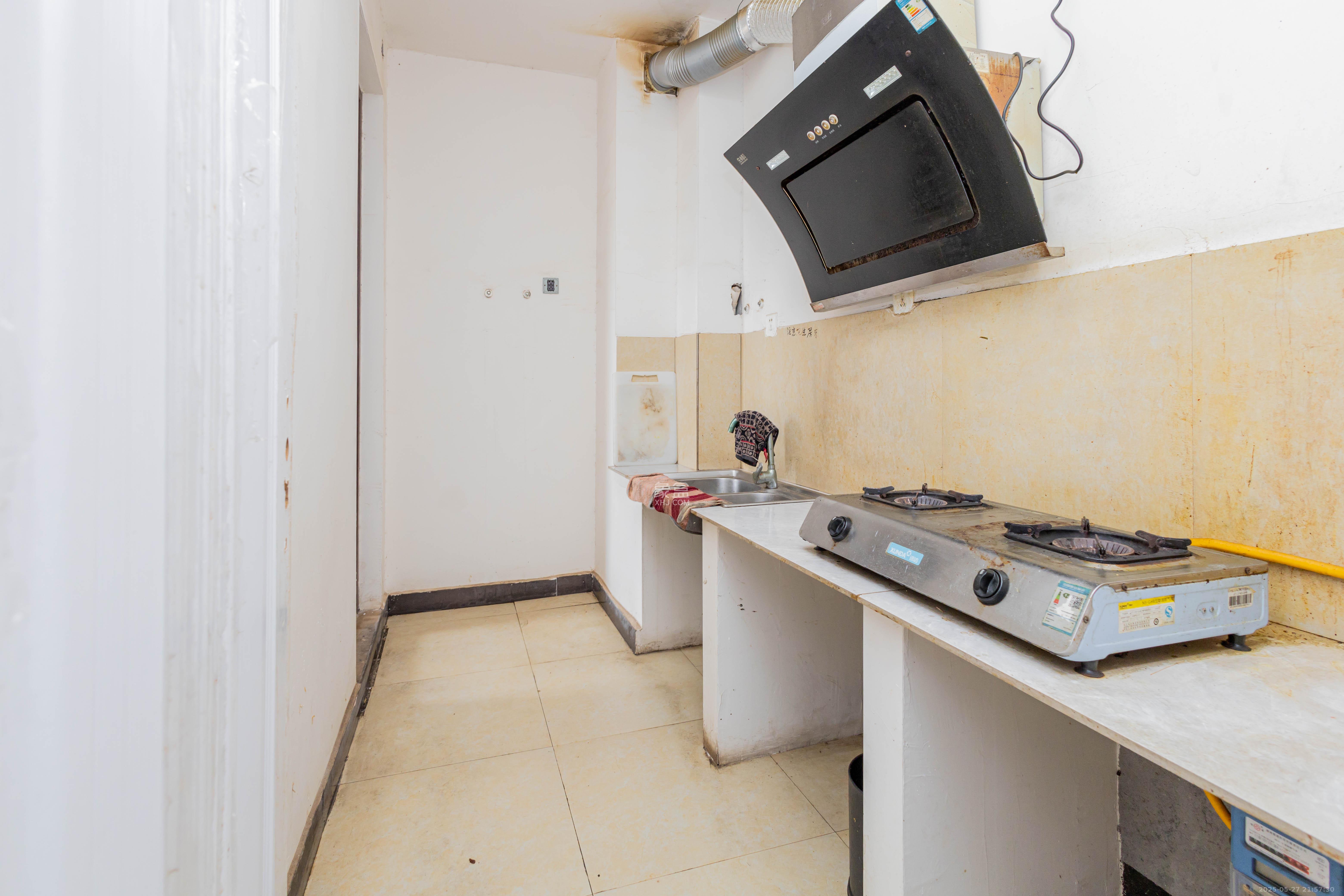 东方美地 3室2厅1卫 59.8万 东方美地 3室2厅1卫 59.8万厨房