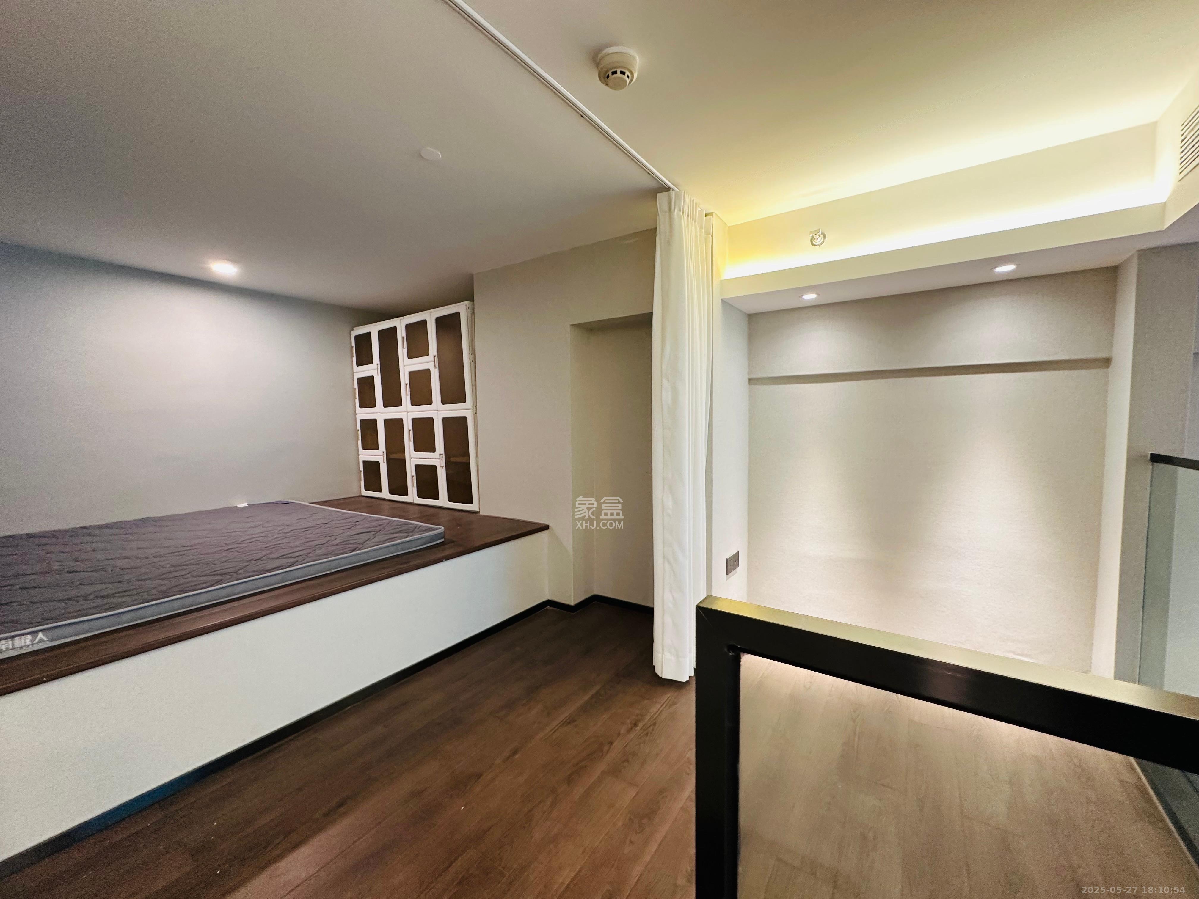 达美寰宇中心 2室2厅1卫 3200.0元/月 达美寰宇中心 2室2厅1卫 3200.0元/月室内图