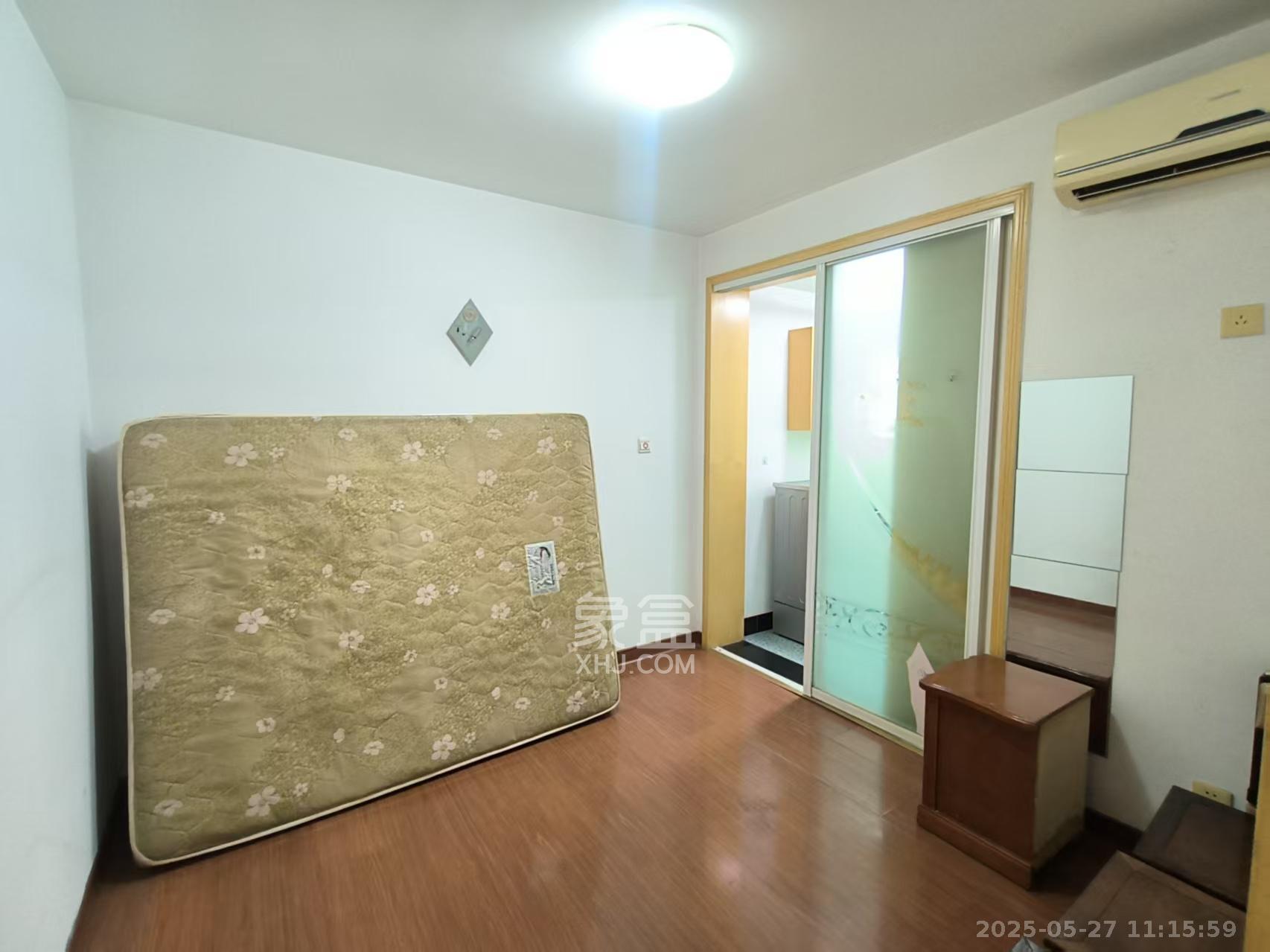 枣子园小区  2室1厅1卫   1800.00元/月室内图