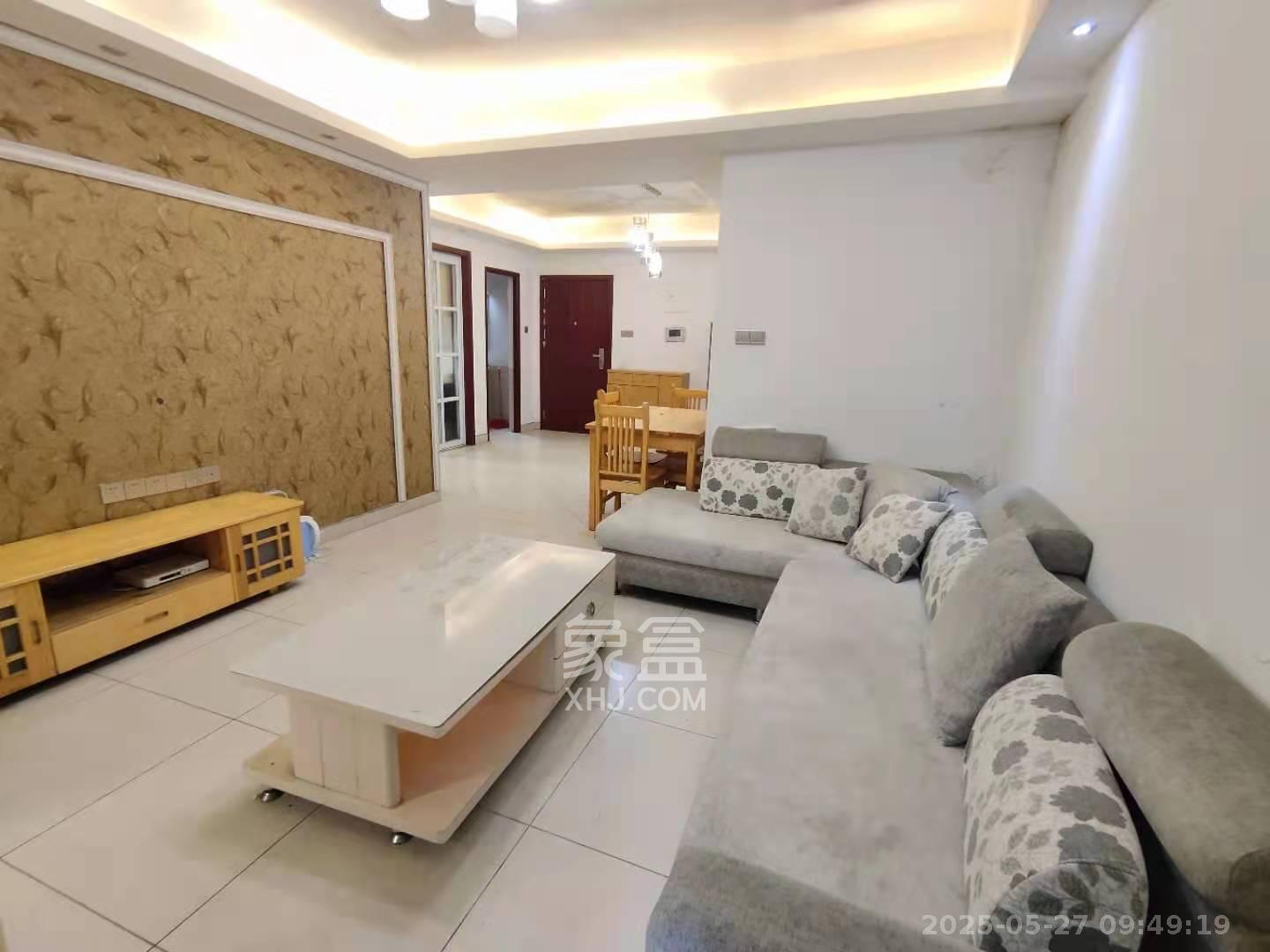长房时代城  2室2厅1卫   2500.00元/月室内图