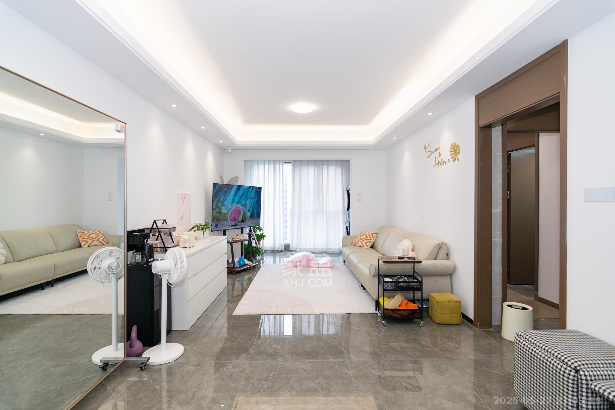 中交凤鸣九章 3室2厅2卫 105.0万 中交凤鸣九章 3室2厅2卫 105.0万客厅