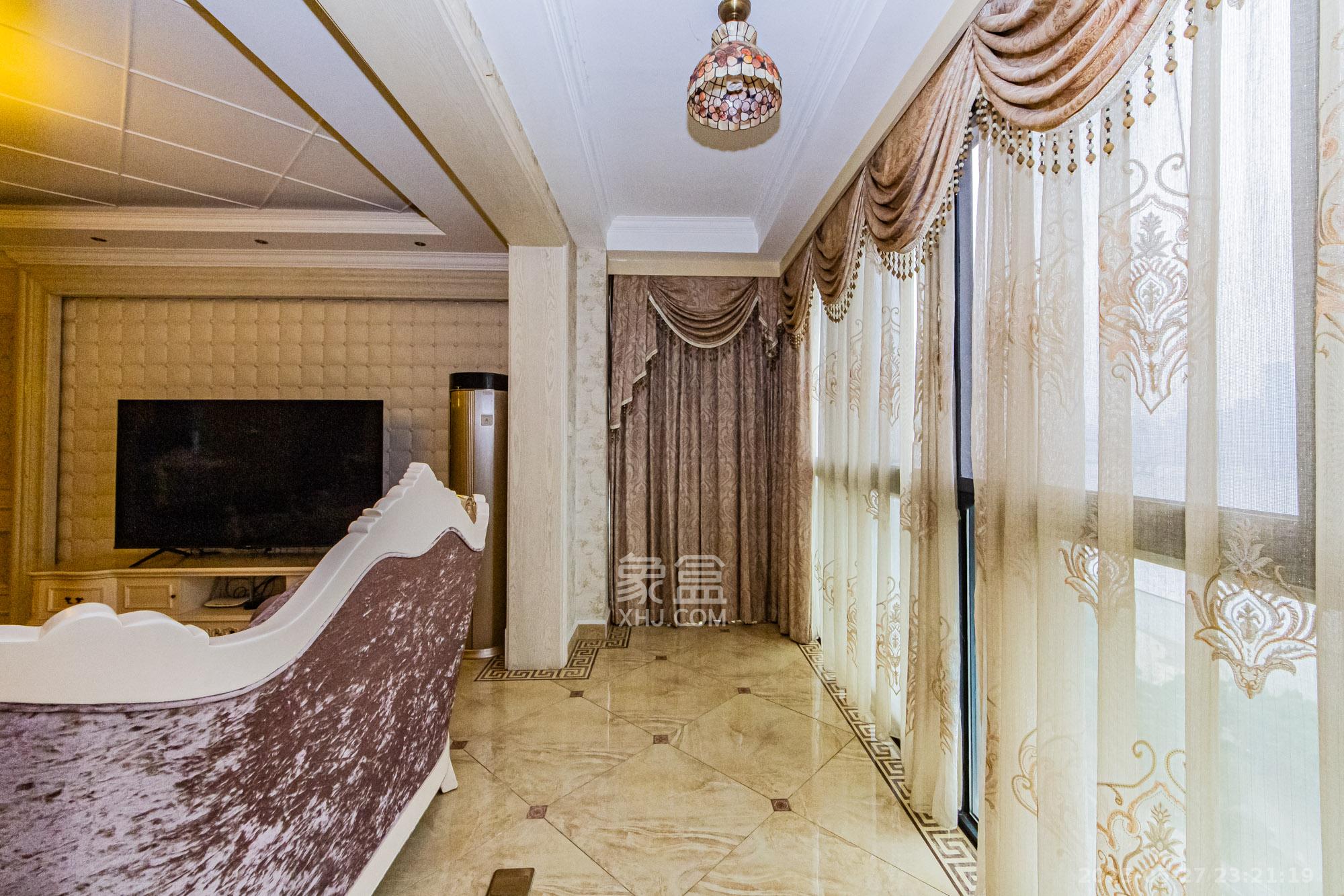 湘江世纪城聚江苑  4室2厅2卫    172.0万阳台