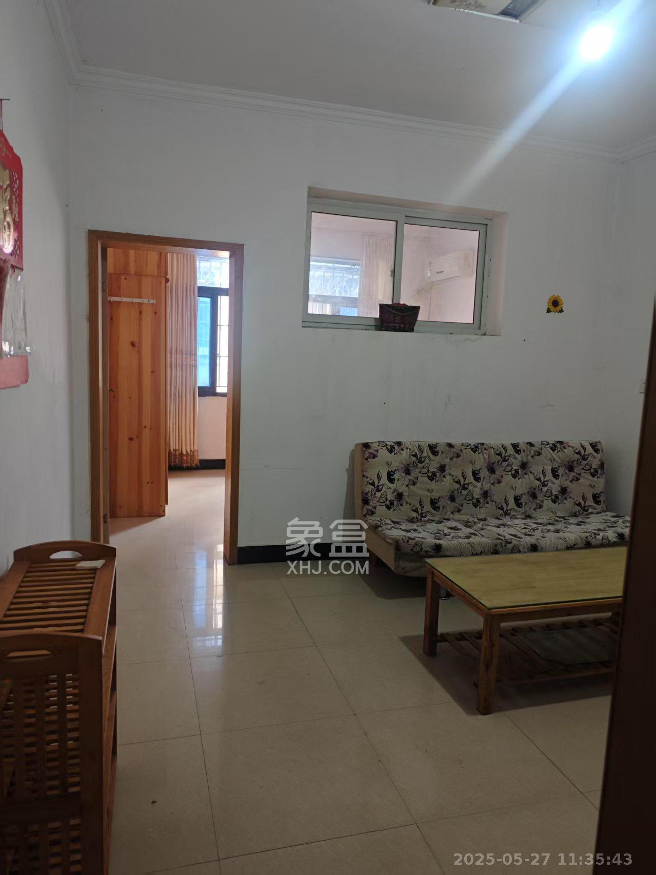 星沙六区 1室1厅1卫 800.0元/月 星沙六区 1室1厅1卫 800.0元/月室内图