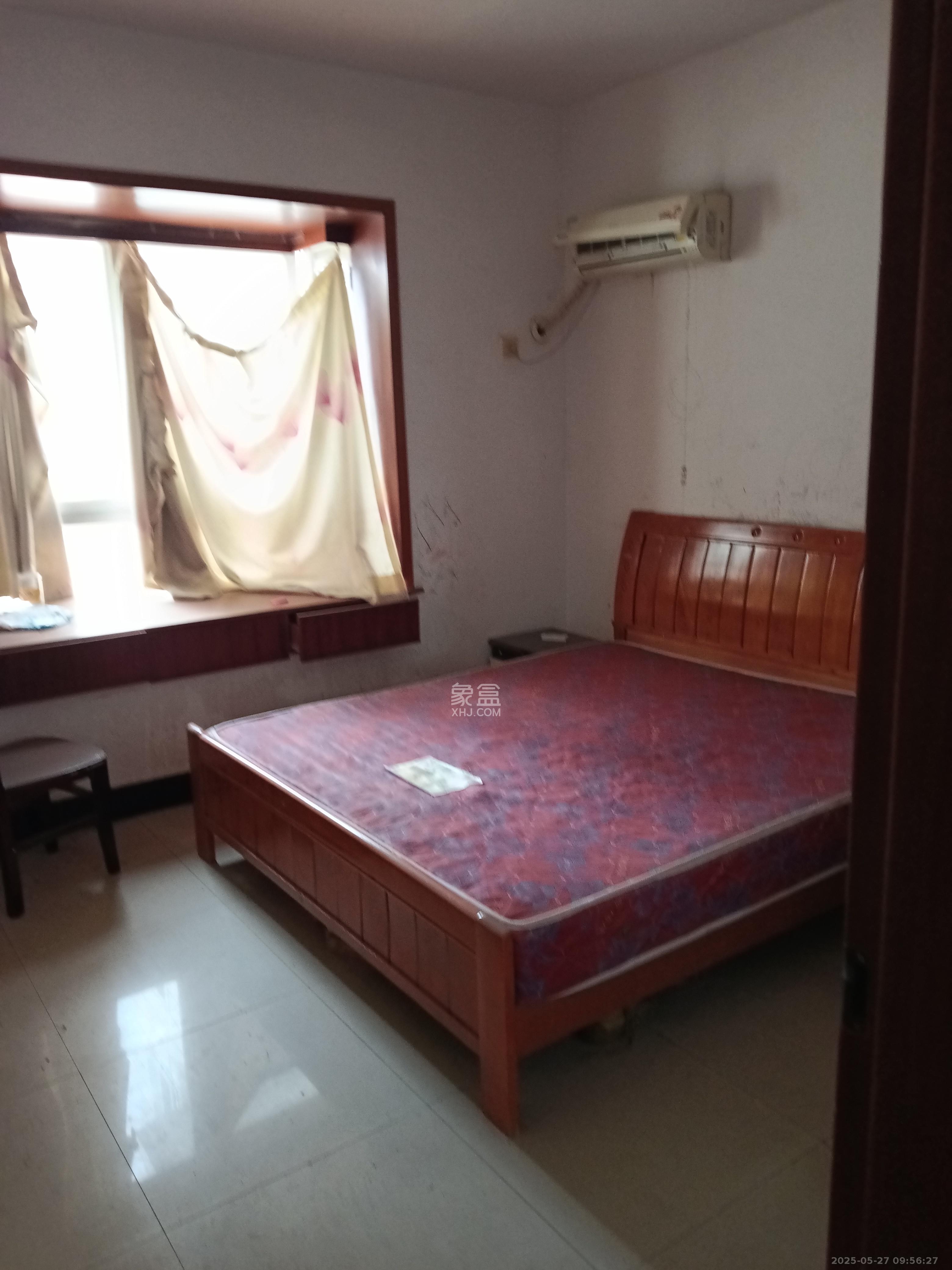 山水人家三期 3室2厅1卫 1200.0元/月 山水人家三期 3室2厅1卫 1200.0元/月室内图