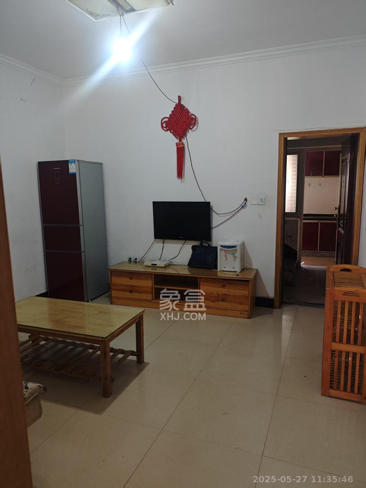 星沙六区 1室1厅1卫 800.0元/月 星沙六区 1室1厅1卫 800.0元/月室内图