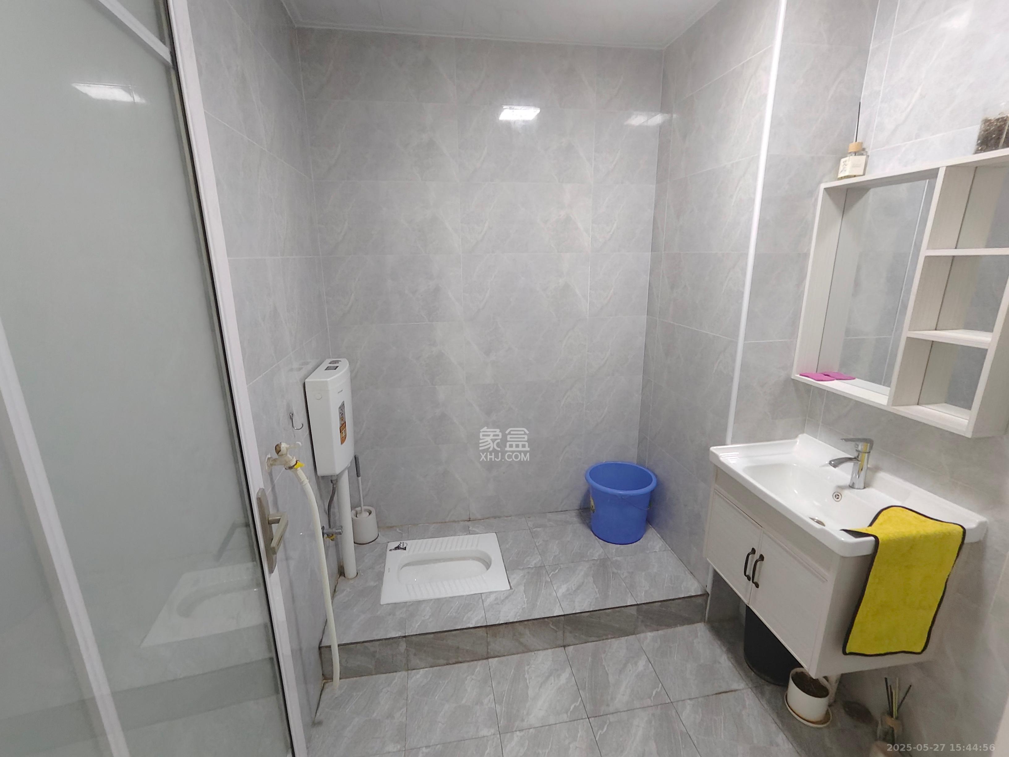 复地星光天地 1室1厅1卫 1900.0元/月 复地星光天地 1室1厅1卫 1900.0元/月室内图