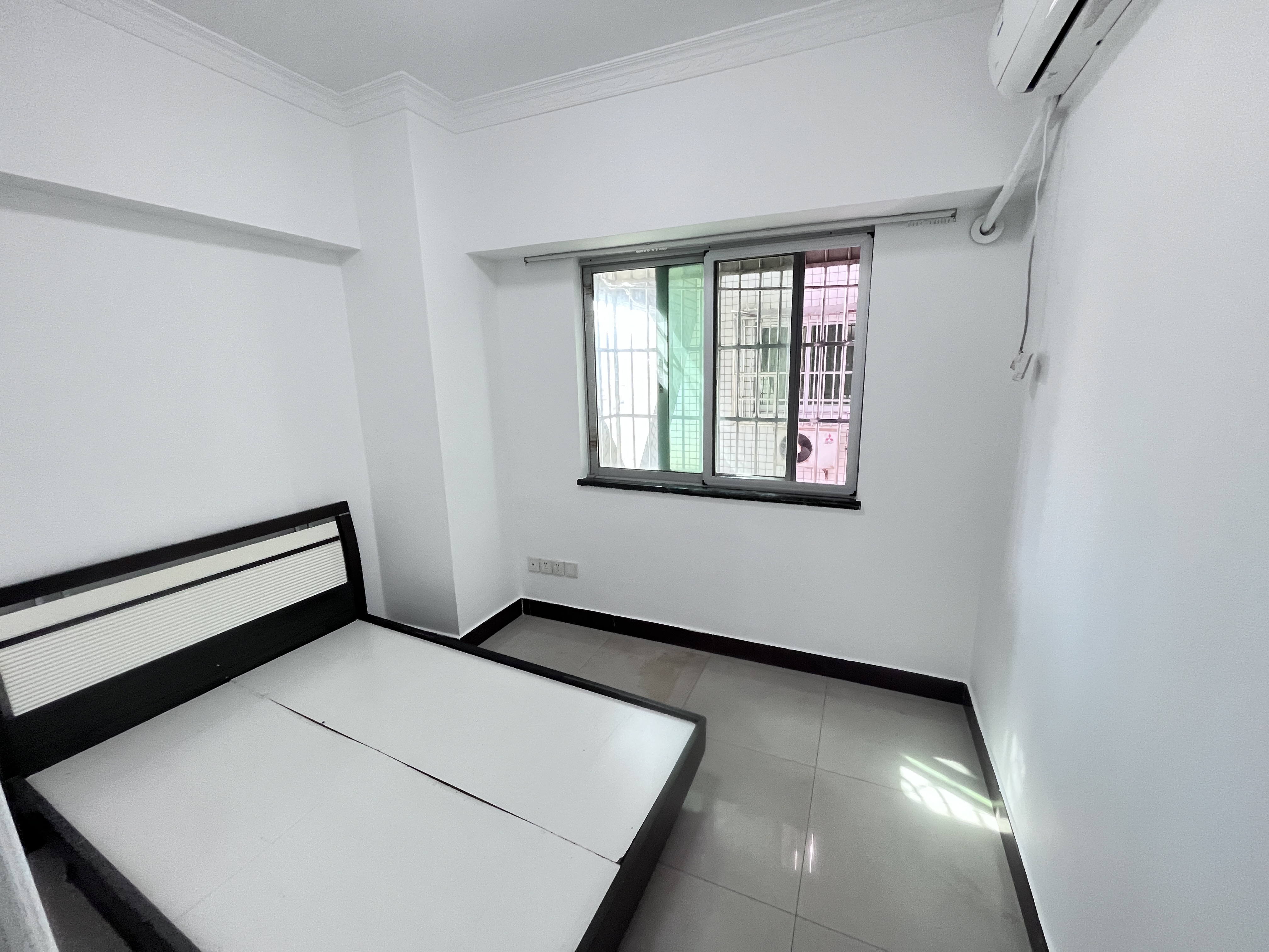 金福城 4室2厅2卫 3000.0元/月 金福城 4室2厅2卫 3000.0元/月室内图