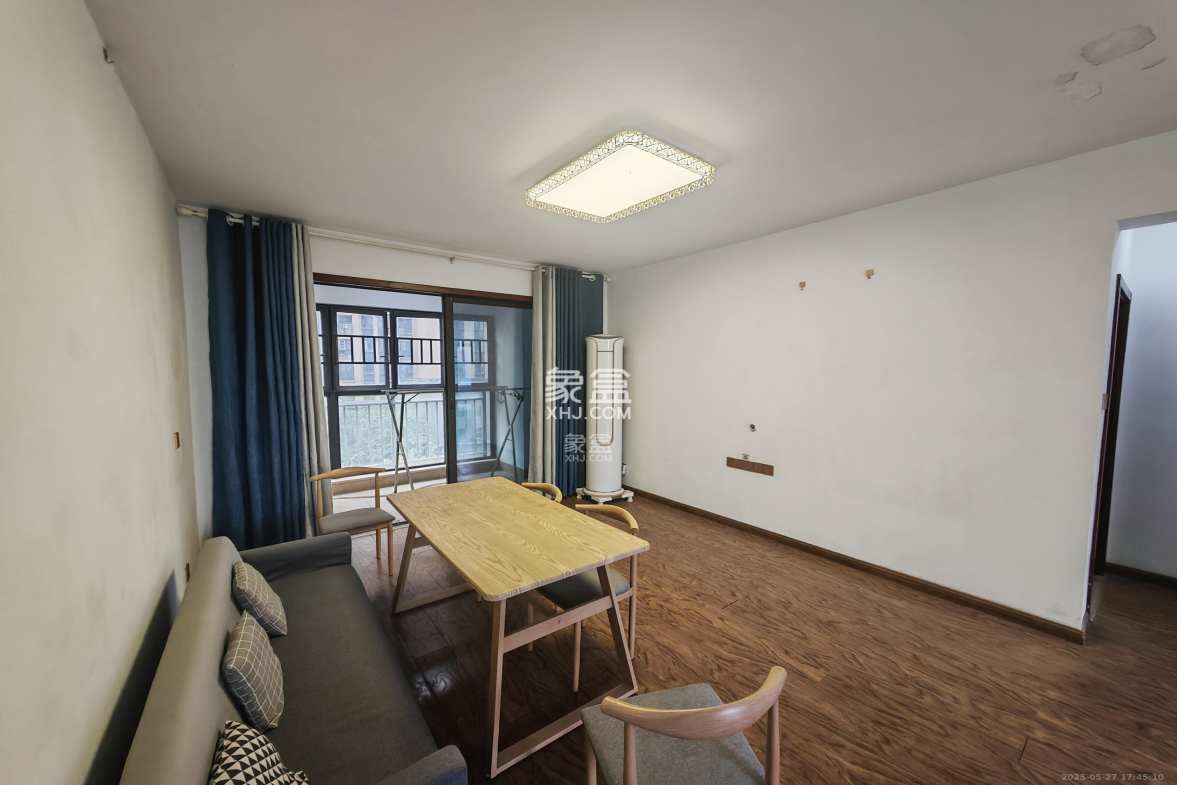 梅溪鑫苑名家 3室2厅2卫 2400.0元/月 梅溪鑫苑名家 3室2厅2卫 2400.0元/月室内图