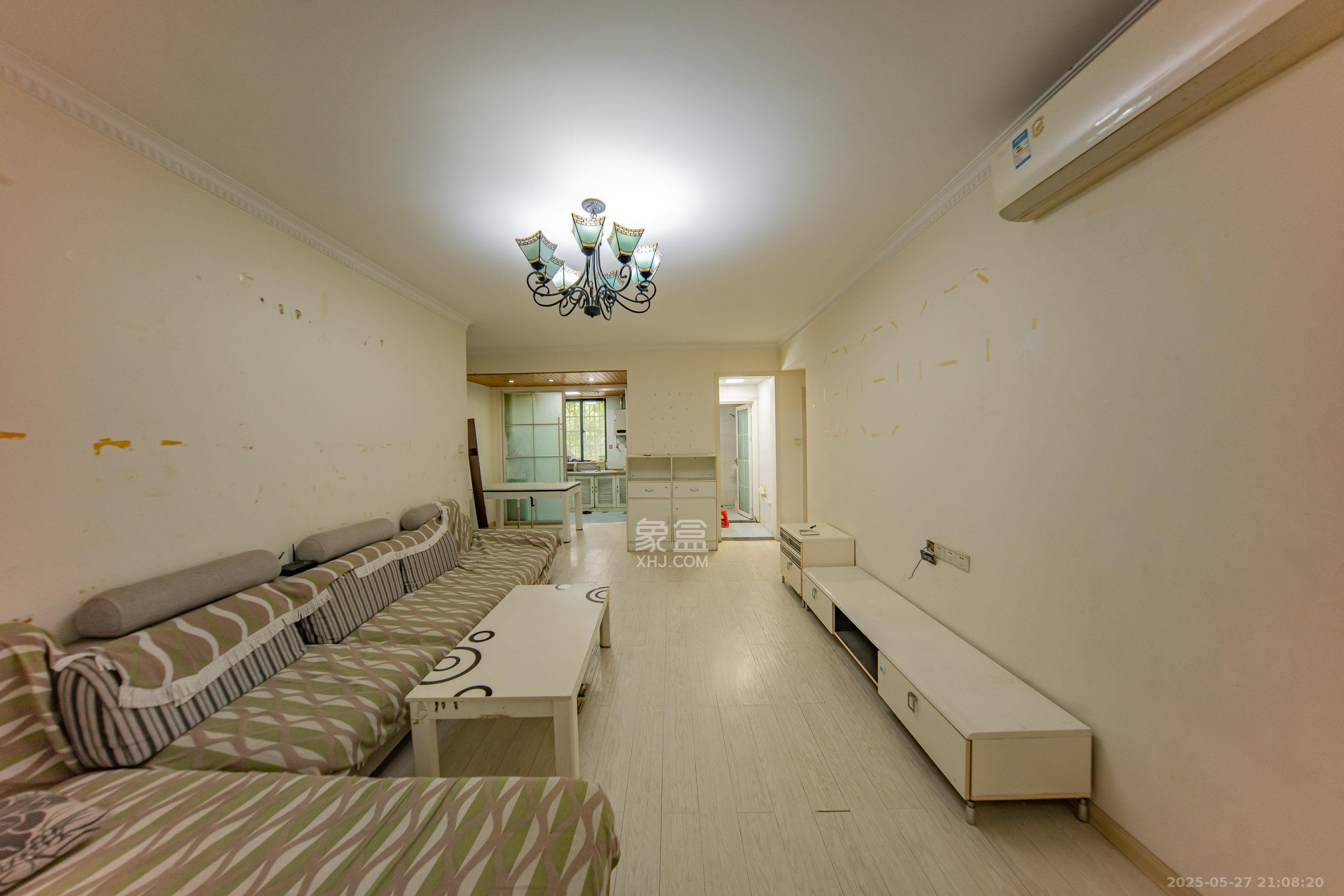 中建麓山和苑 2室2厅1卫 43.8万 中建麓山和苑 2室2厅1卫 43.8万客厅