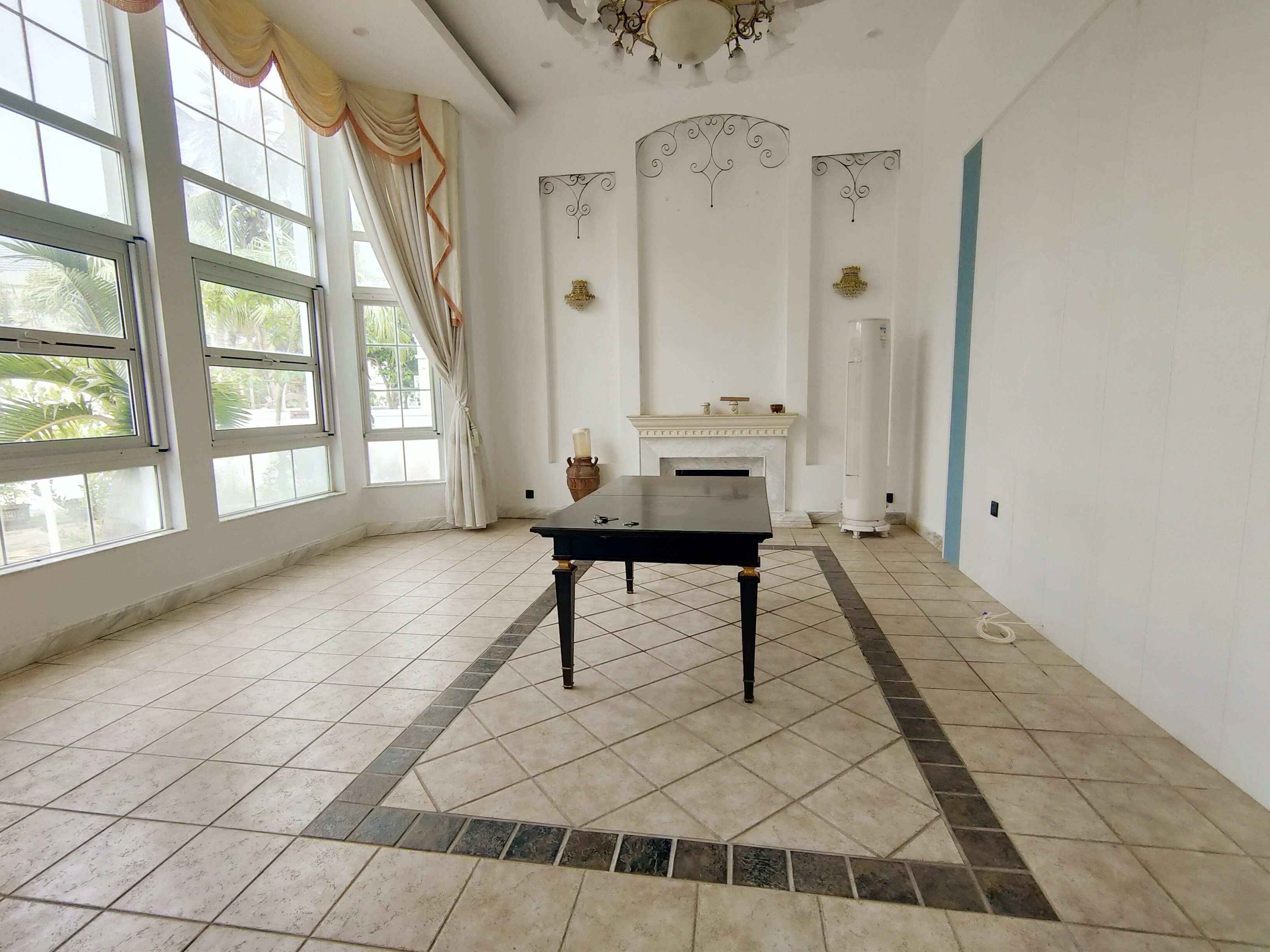 黄金海岸花园 1室2厅1卫 1349.0万 黄金海岸花园 1室2厅1卫 1349.0万室内图