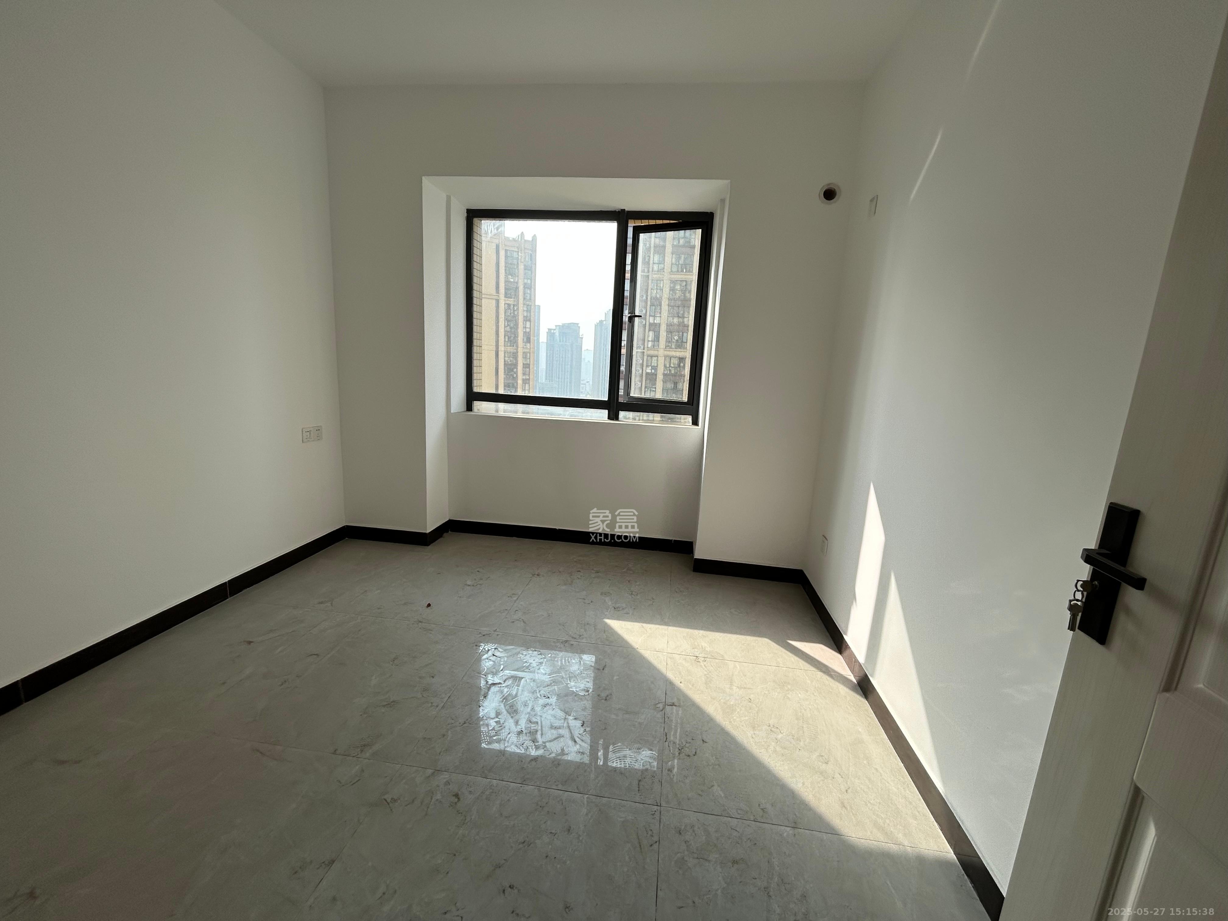 荣升家园(湘江熙岸) 3室1厅1卫 3000.0元/月 荣升家园(湘江熙岸) 3室1厅1卫 3000.0元/月室内图