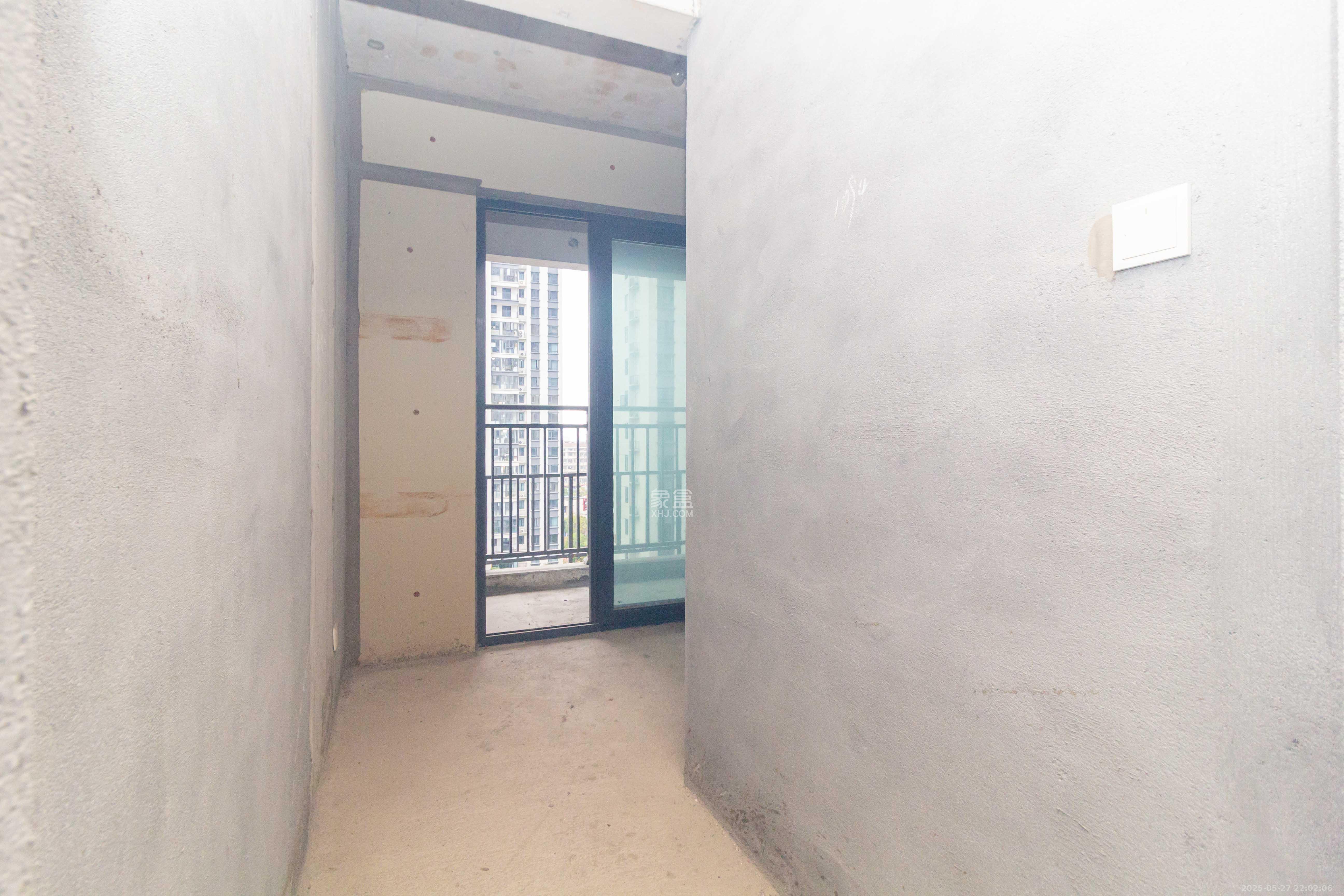 旭辉汇樾城  4室2厅2卫    98.0万 旭辉汇樾城  4室2厅2卫    98.0万卧室