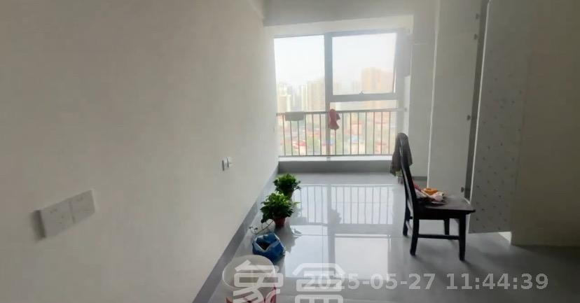 恒大誉府(融誉商业中心) 1室0厅0卫 1800.0元/月 恒大誉府(融誉商业中心) 1室0厅0卫 1800.0元/月室内图