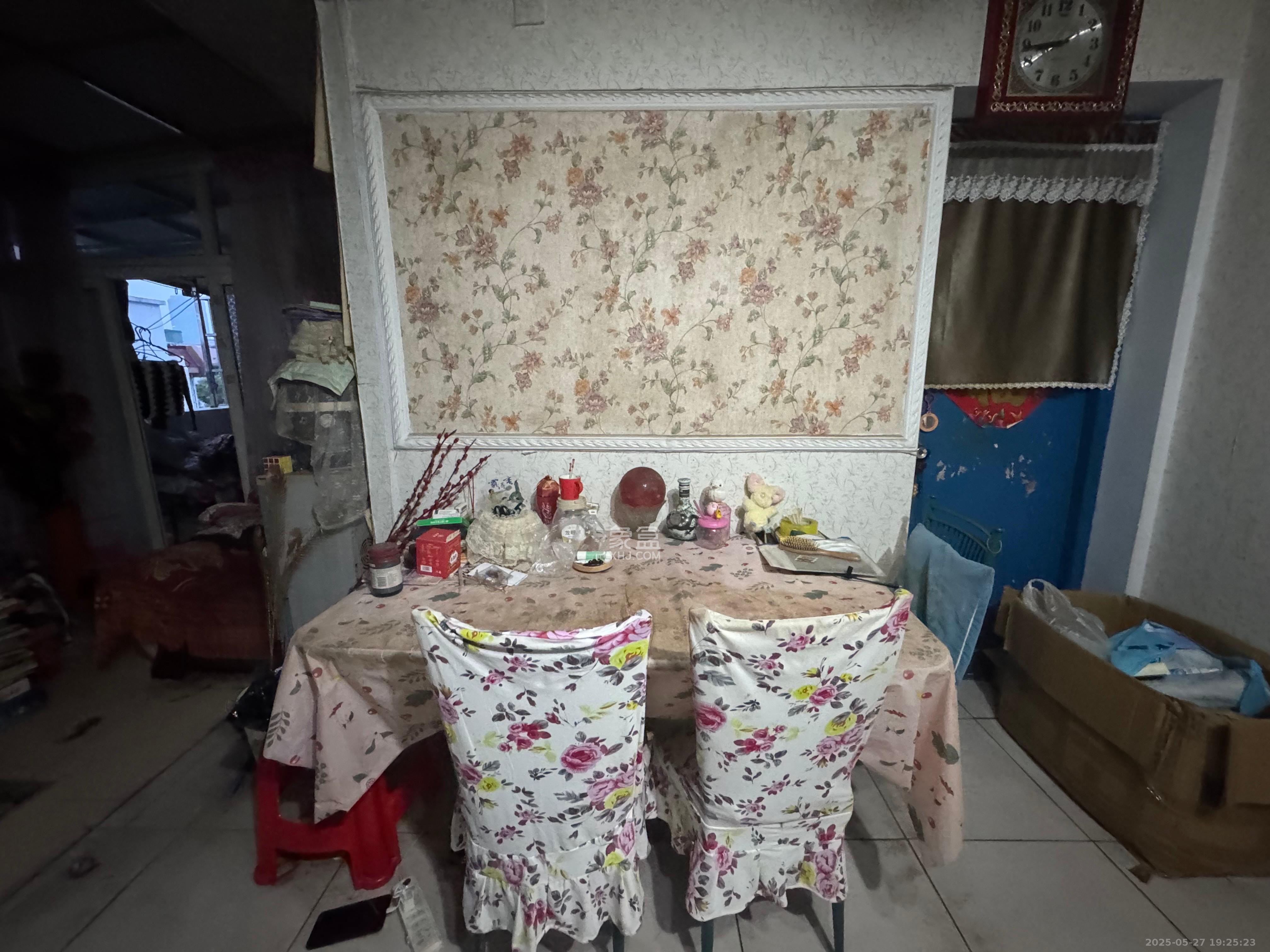 德政园 2室1厅1卫 1200.0元/月 德政园 2室1厅1卫 1200.0元/月室内图