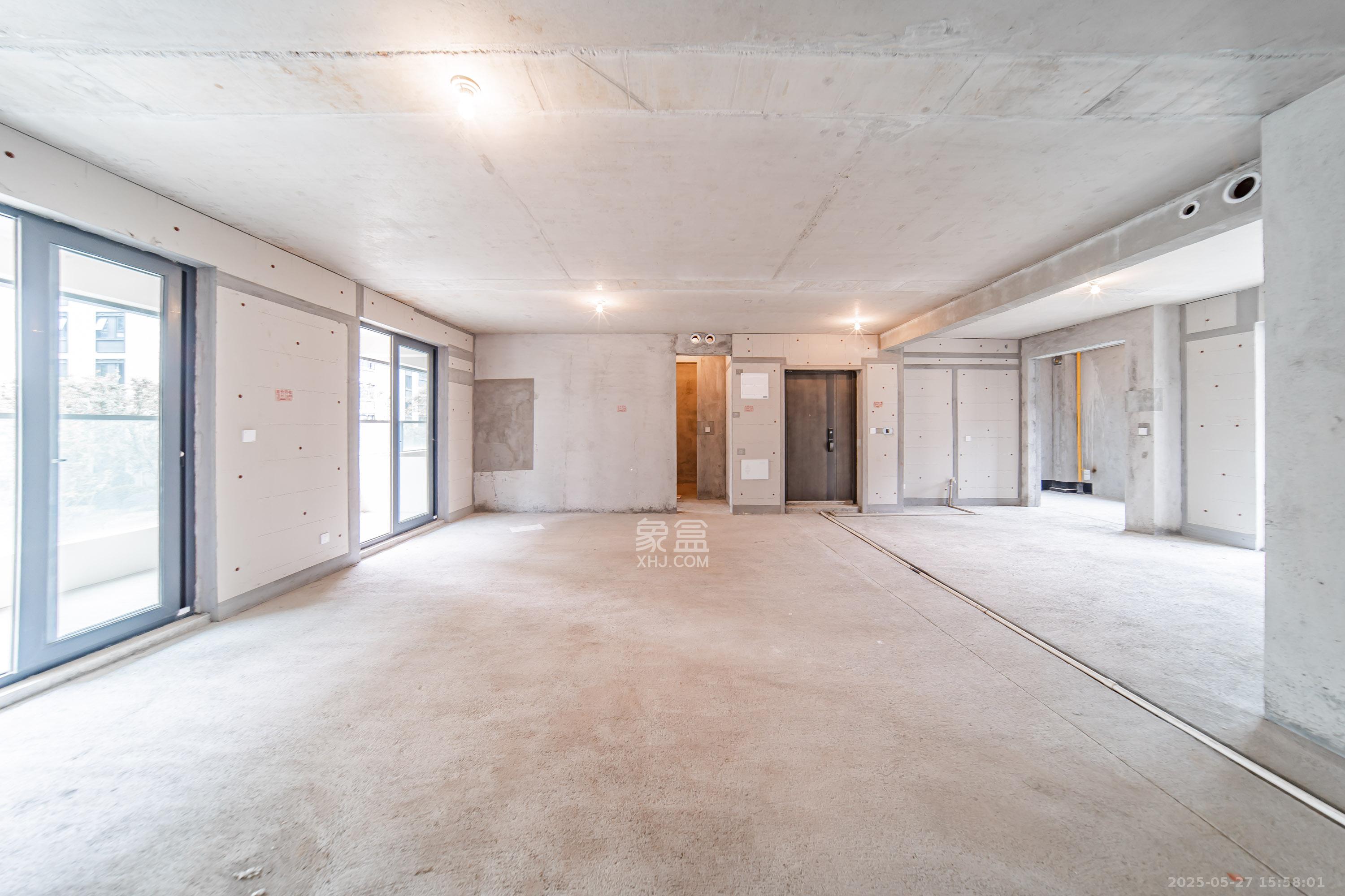 中建钰山湖  4室2厅2卫    345.0万 中建钰山湖  4室2厅2卫    345.0万