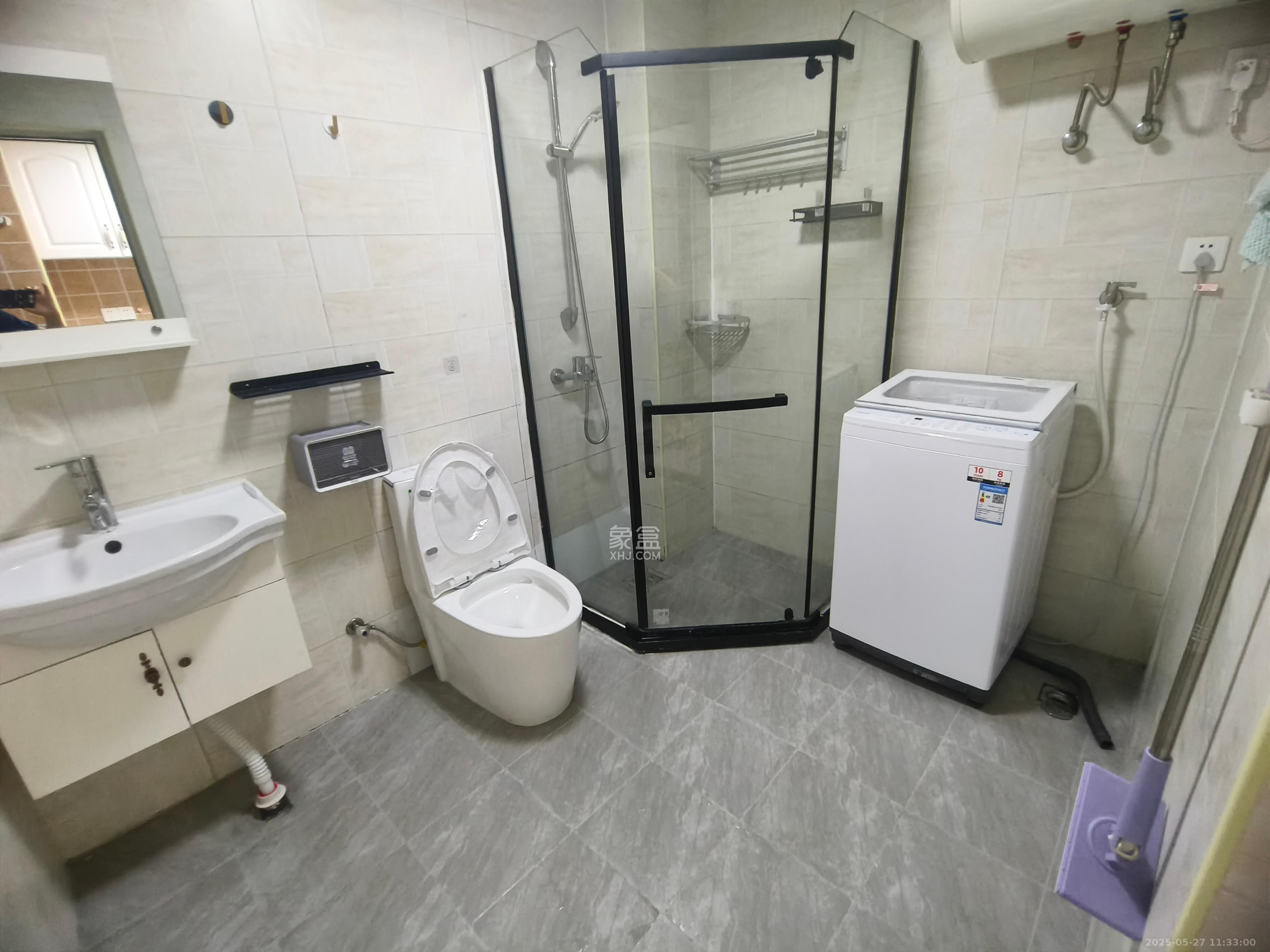 沁园春御院  1室1厅1卫   1700.00元/月室内图