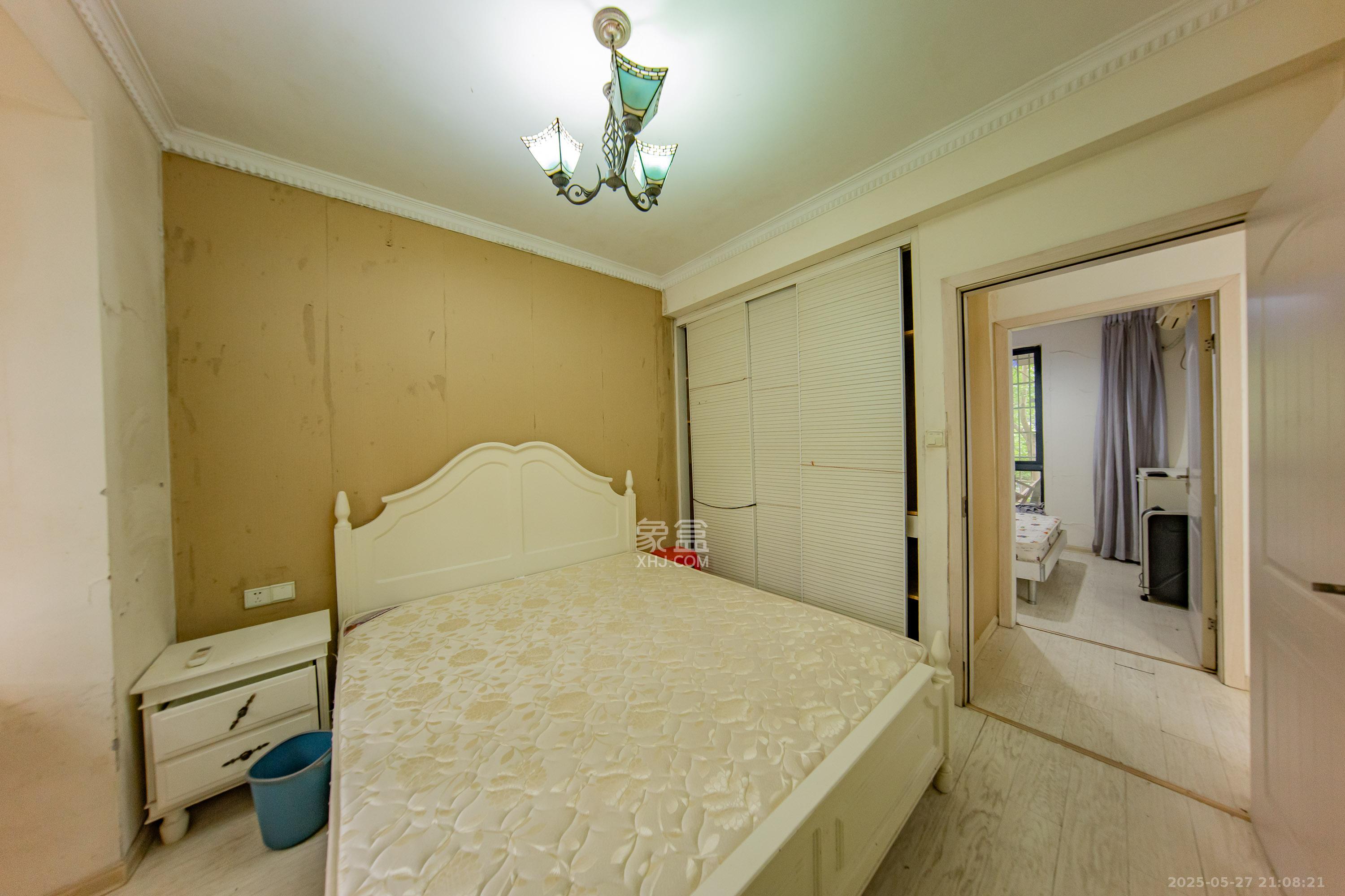 中建麓山和苑 2室2厅1卫 43.8万 中建麓山和苑 2室2厅1卫 43.8万卧室