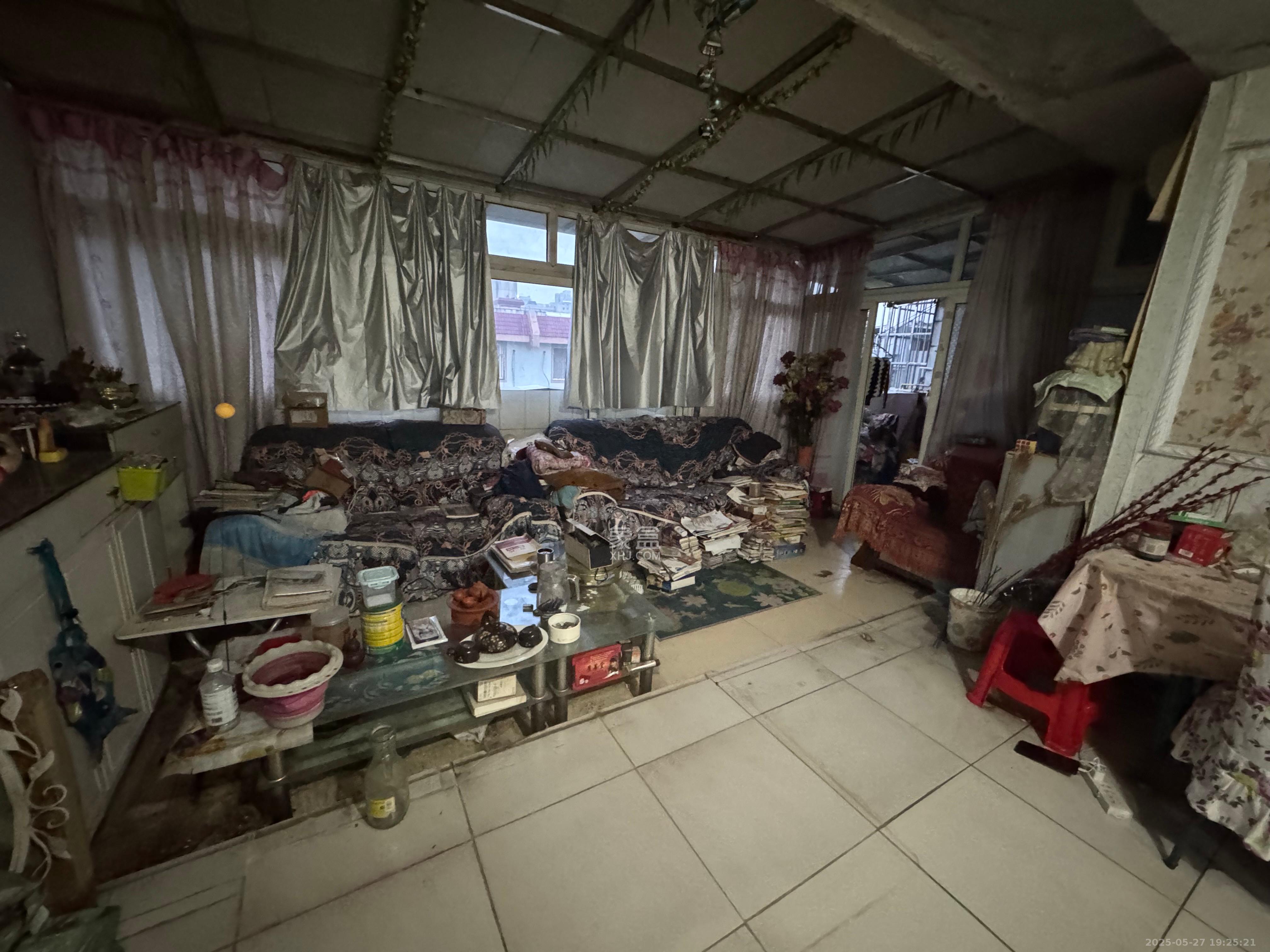 德政园 2室1厅1卫 1200.0元/月 德政园 2室1厅1卫 1200.0元/月室内图