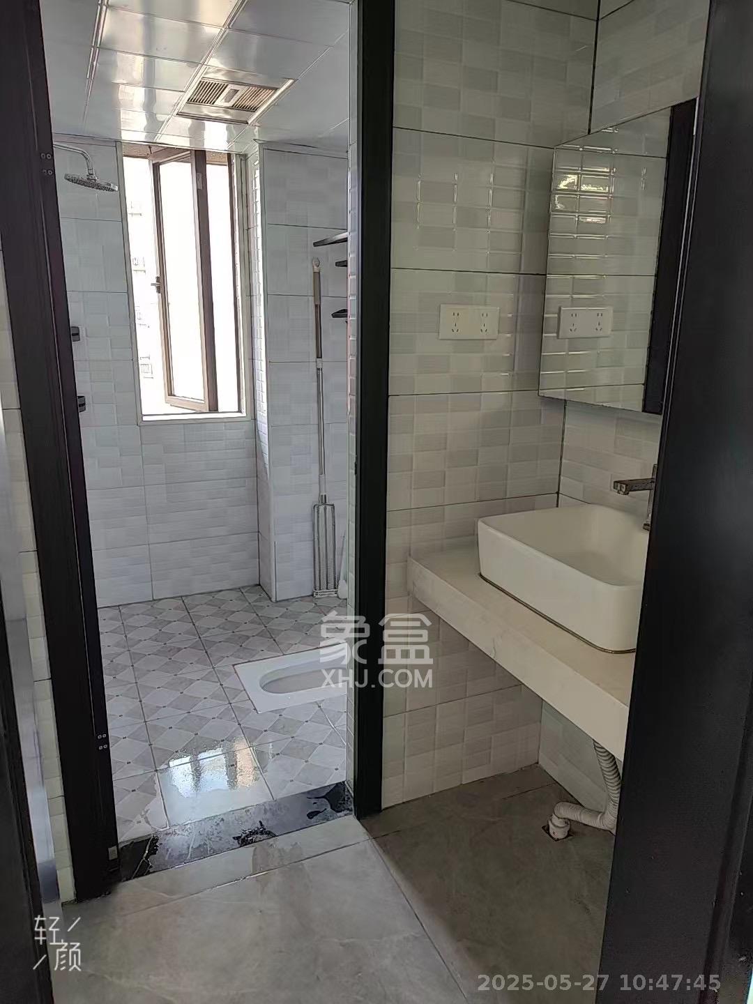梅溪湖合能璞丽  3室2厅2卫   2600.00元/月室内图