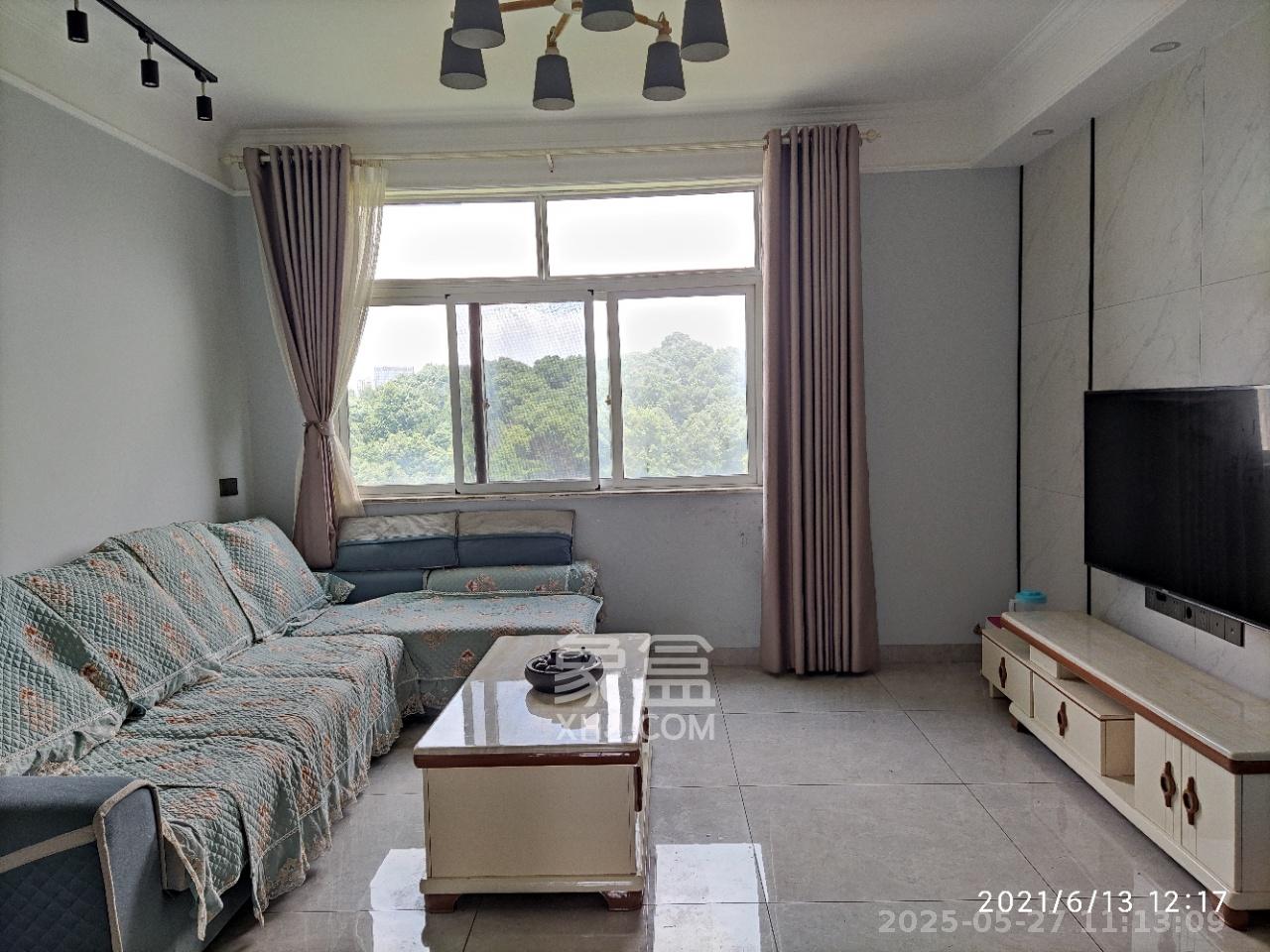 鄱阳小区  3室2厅1卫    1980.0元/月 鄱阳小区  3室2厅1卫    1980.0元/月室内图