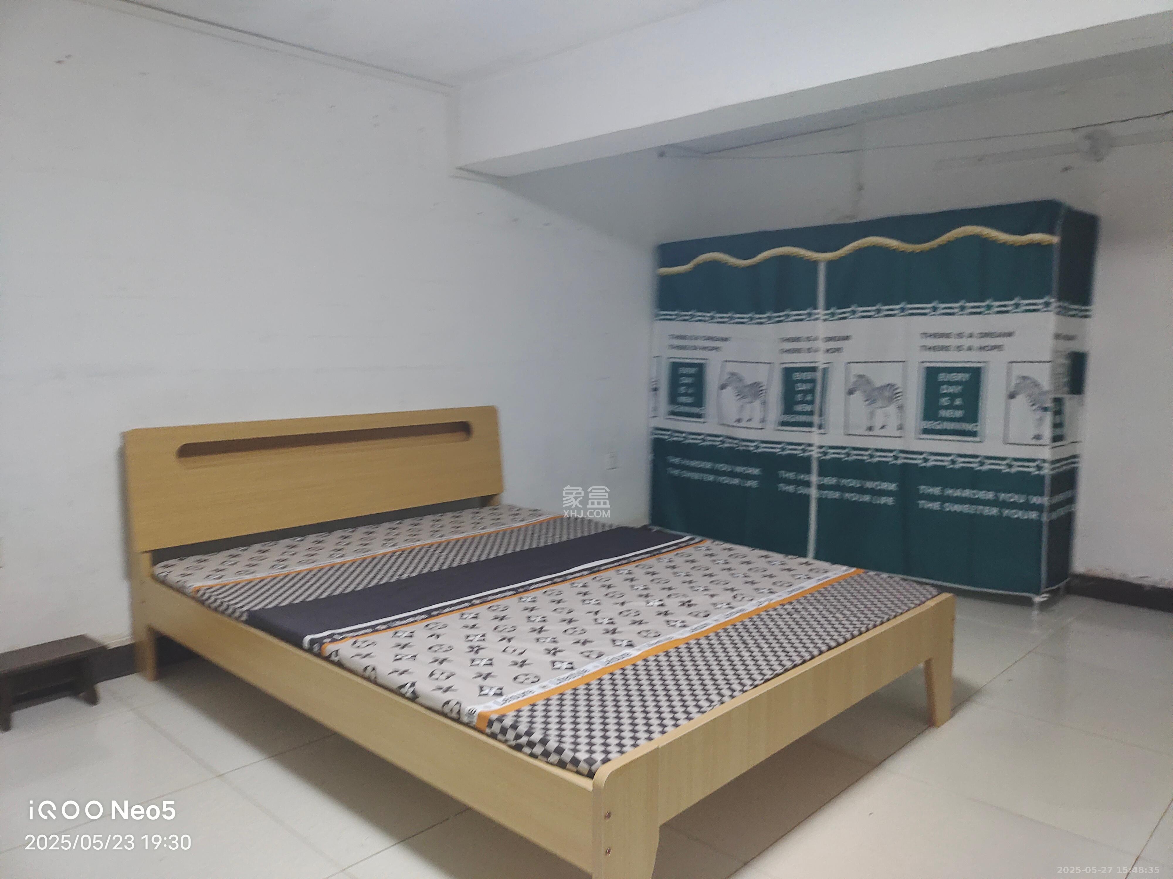 鄱阳小区 1室1厅1卫 500.0元/月 鄱阳小区 1室1厅1卫 500.0元/月室内图