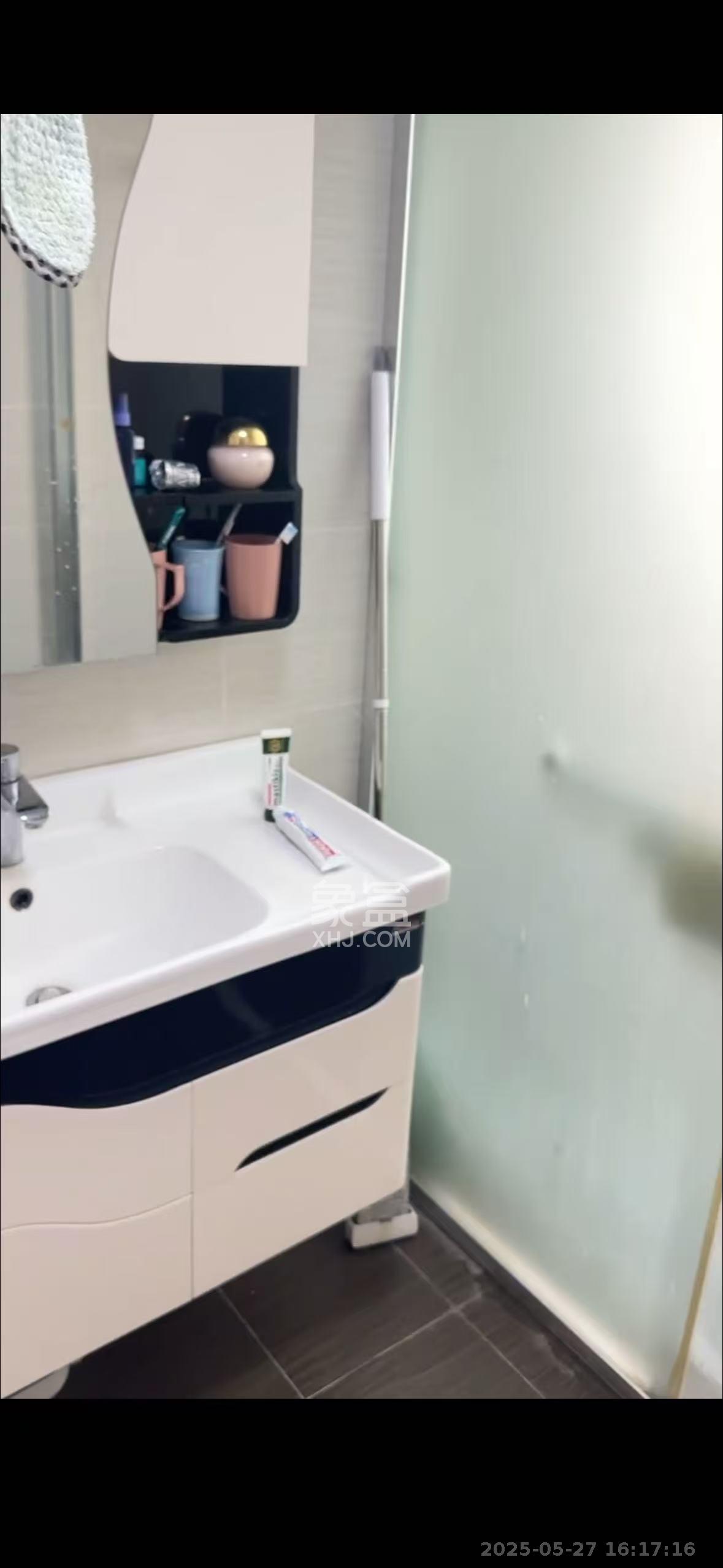 江山帝景雅典  2室2厅1卫    2200.0元/月 江山帝景雅典  2室2厅1卫    2200.0元/月