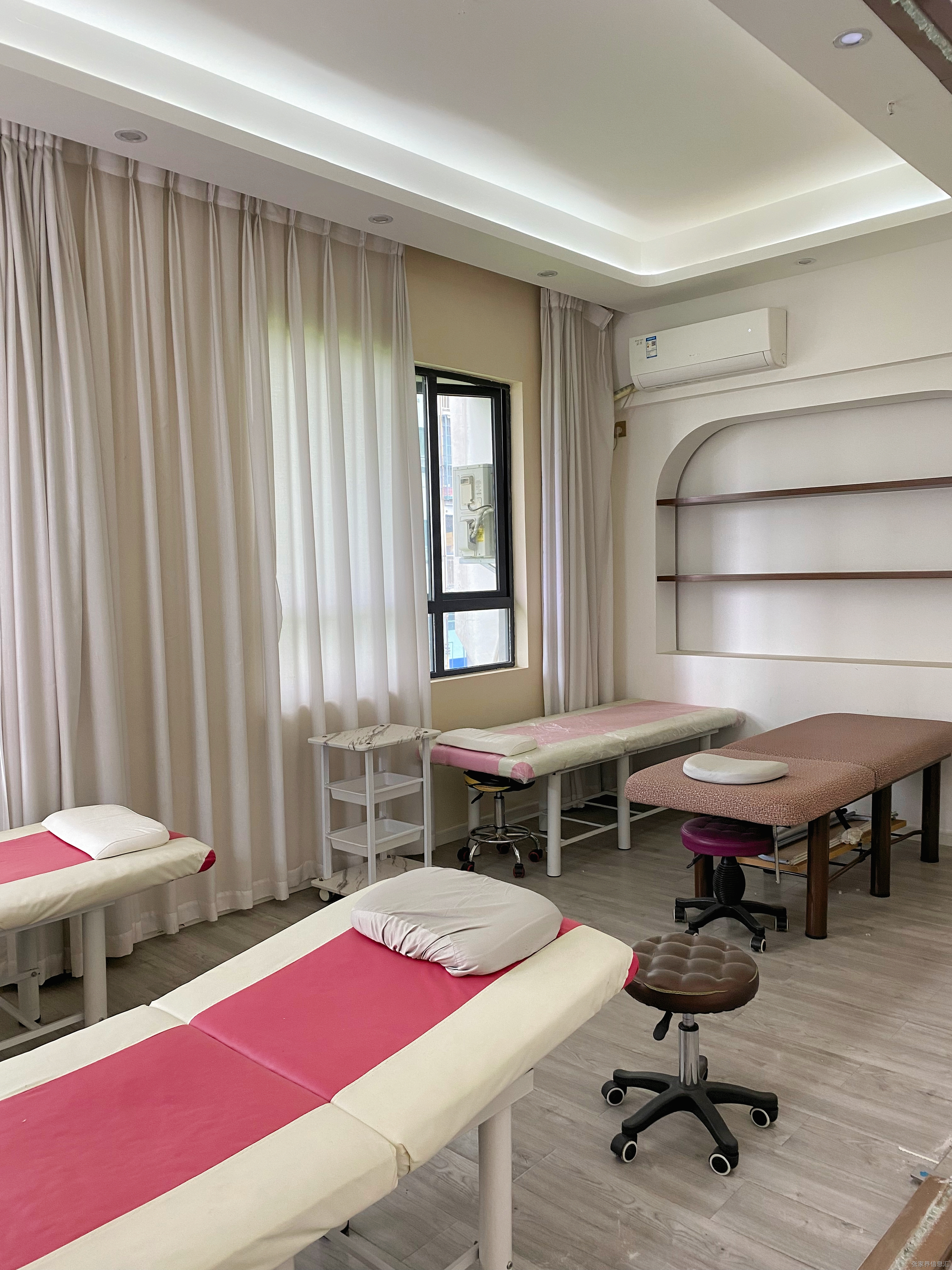 中商广场 1室0厅0卫 2300.0元/月 中商广场 1室0厅0卫 2300.0元/月室内图