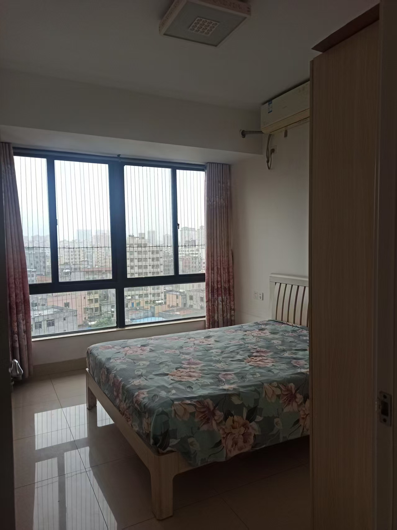 瑞园二期  3室2厅2卫    3000.0元/月 瑞园二期  3室2厅2卫    3000.0元/月室内图