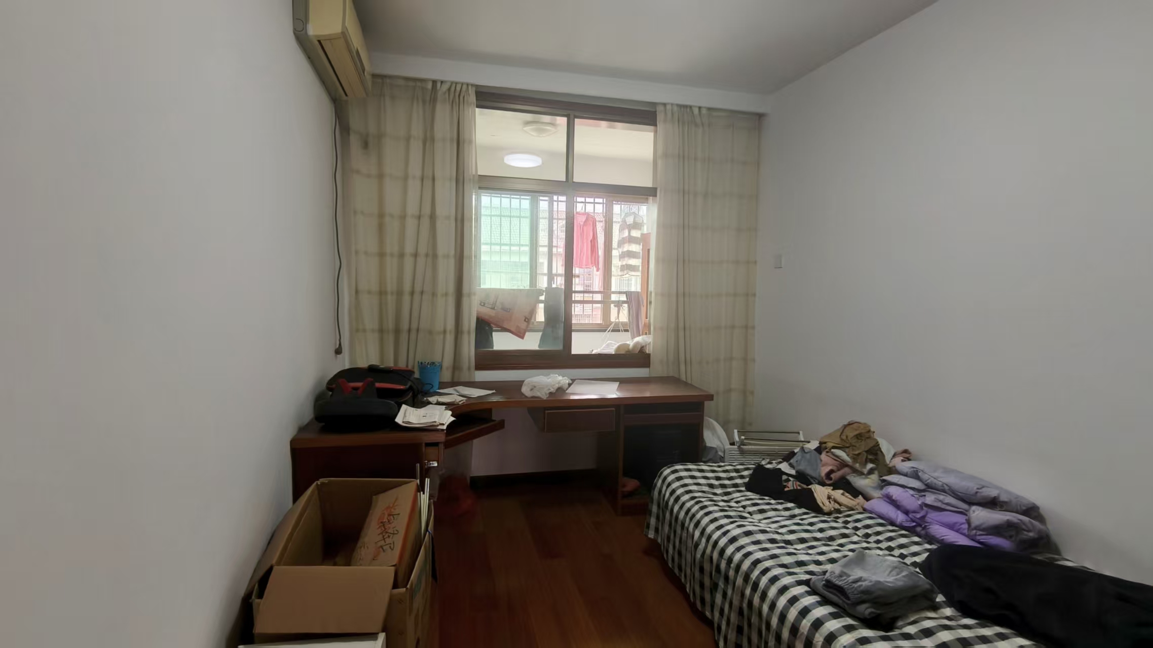 慧泽园(城院教师新村) 4室2厅2卫 68.8万 慧泽园(城院教师新村) 4室2厅2卫 68.8万室内图