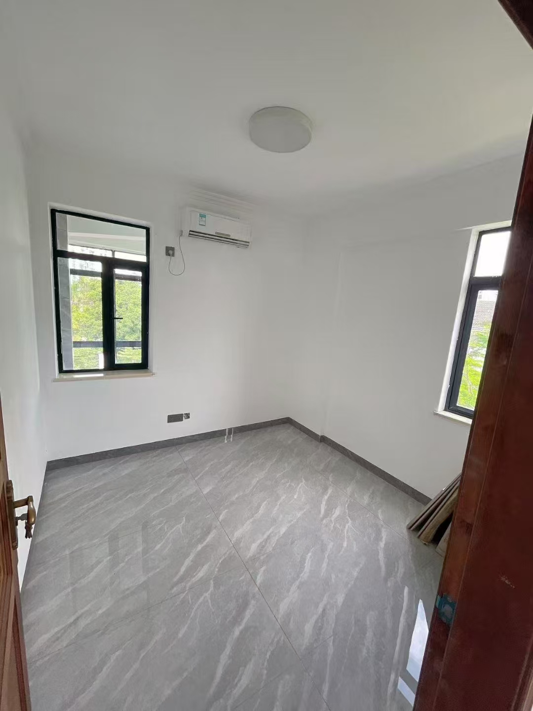 祗园  1室2厅1卫    167.0万 祗园  1室2厅1卫    167.0万室内图