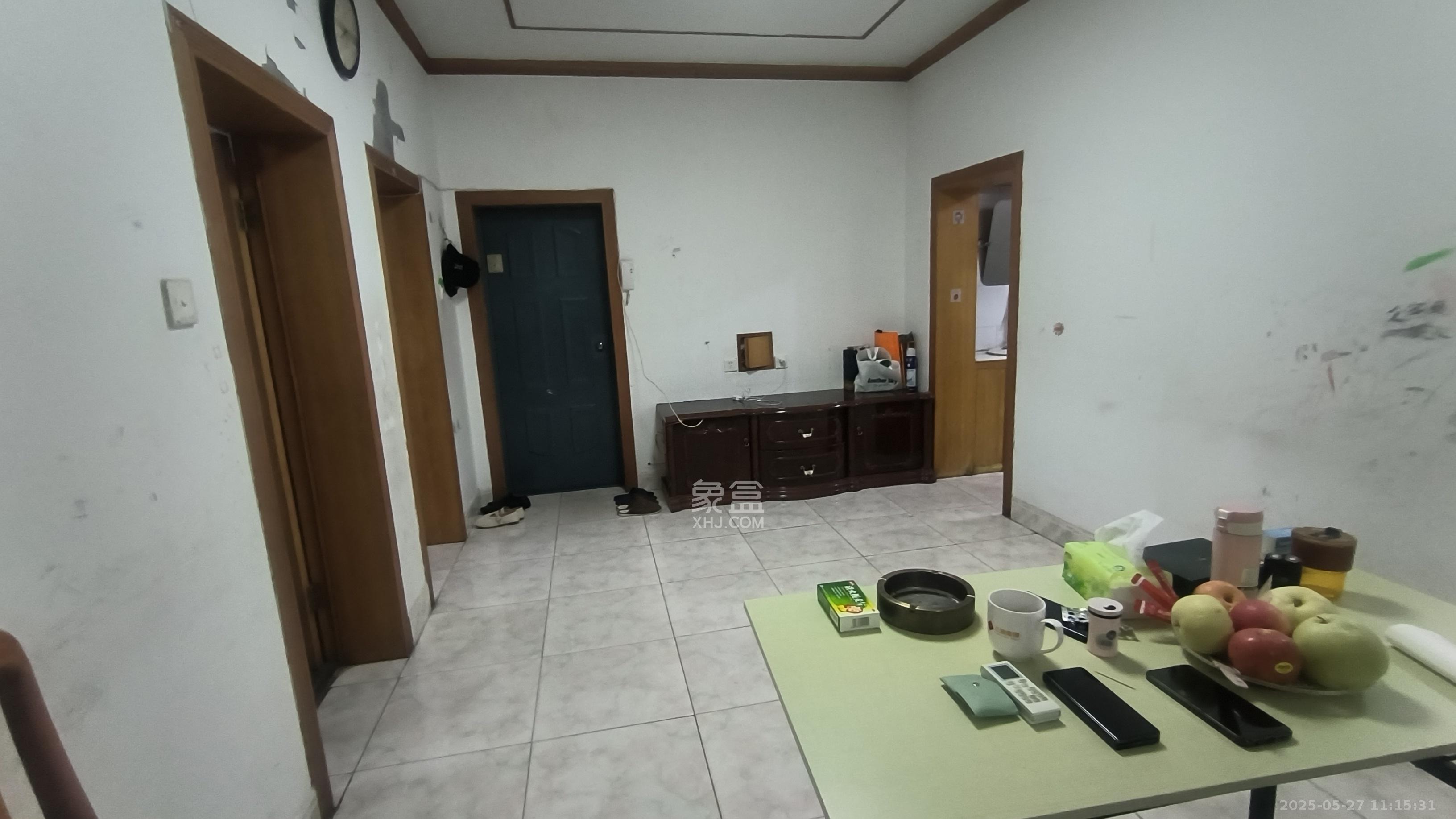 湘农桥社区  2室2厅1卫   1700.00元/月室内图